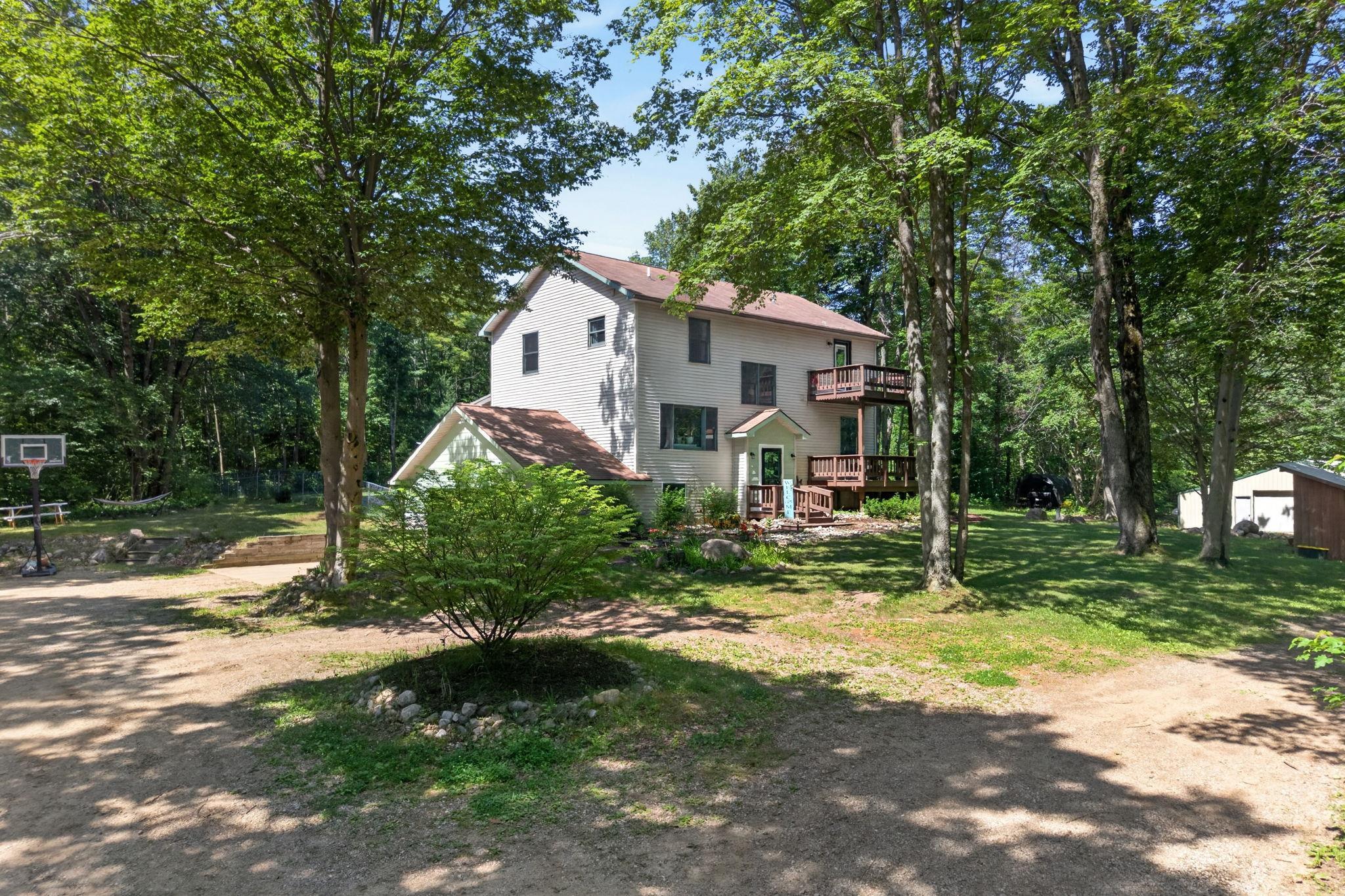 5358 S Seeley Road — photo