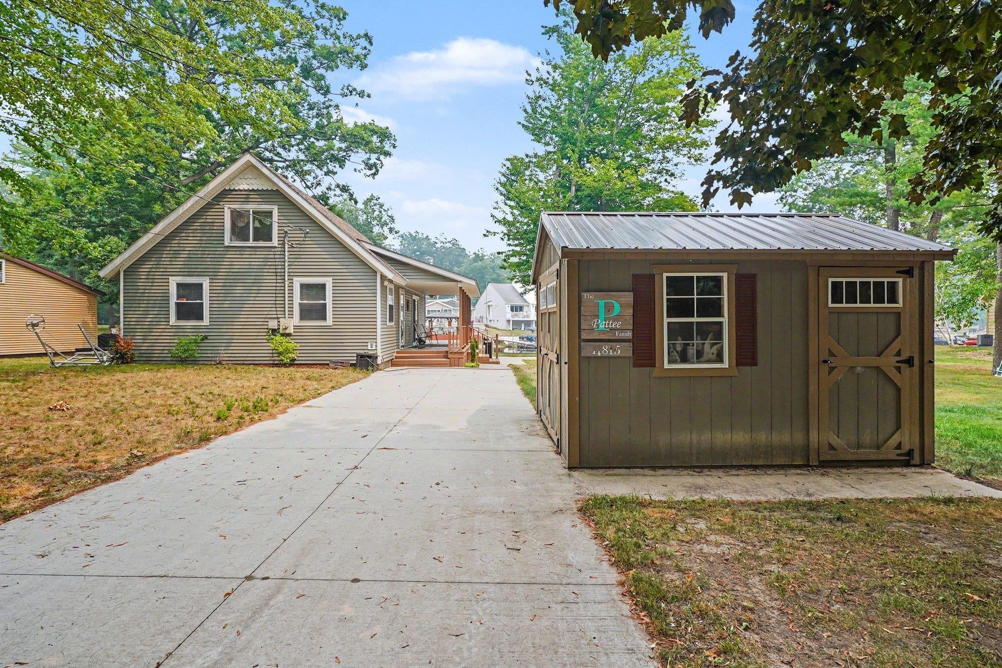 11815 N Shore Drive — photo