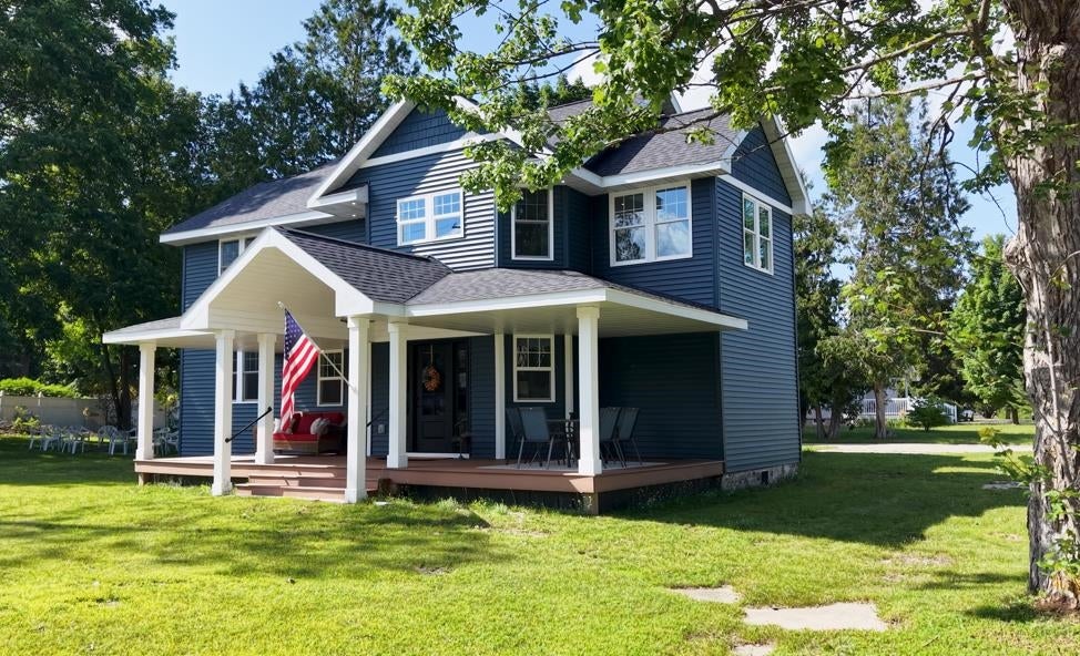 302 W Dresden Street — photo
