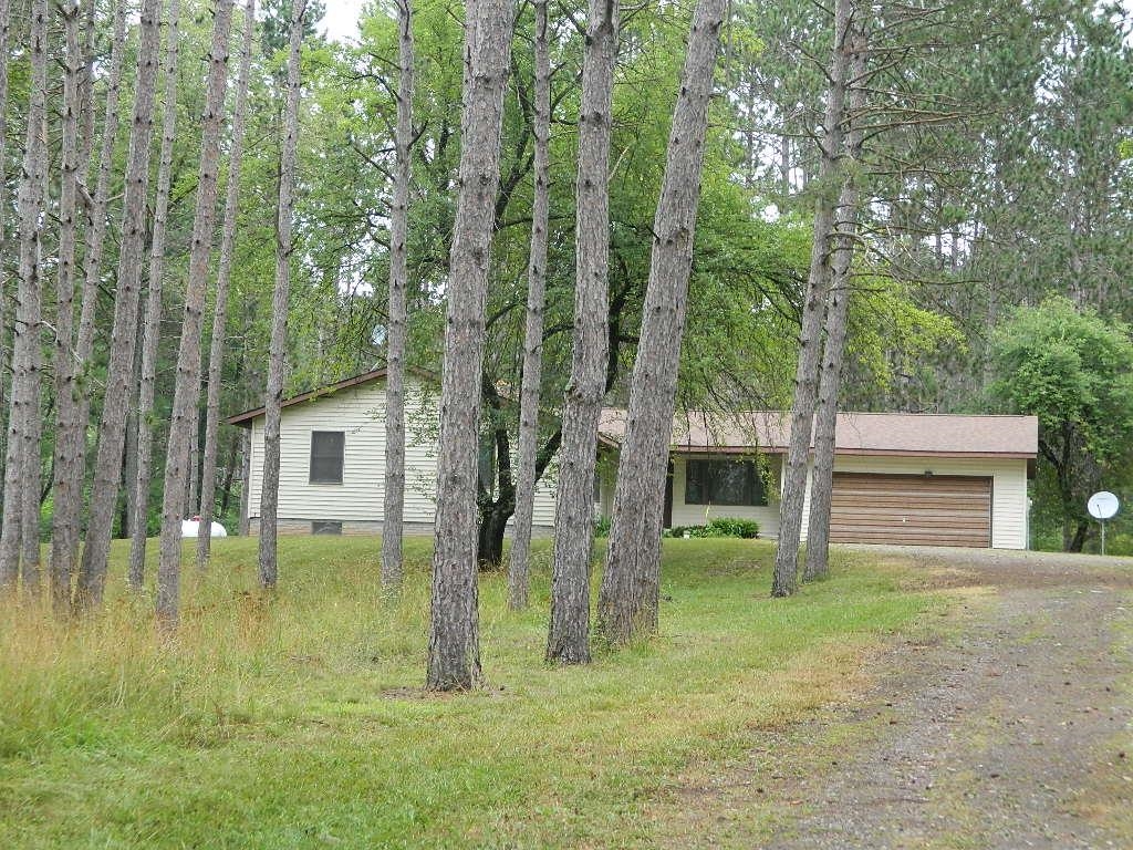 19282 Highway US 10 — photo