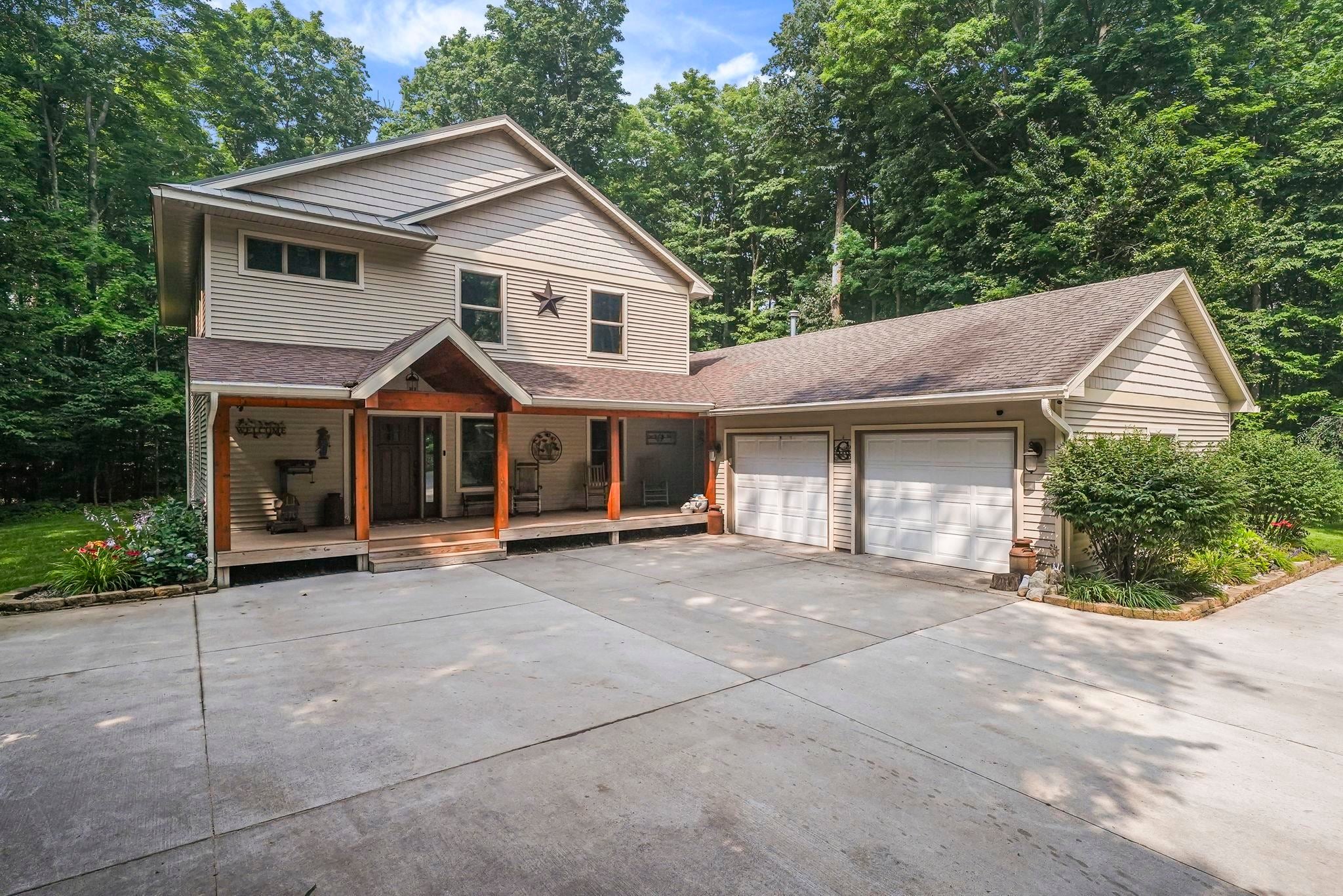 1335 Lamerson Lane — photo