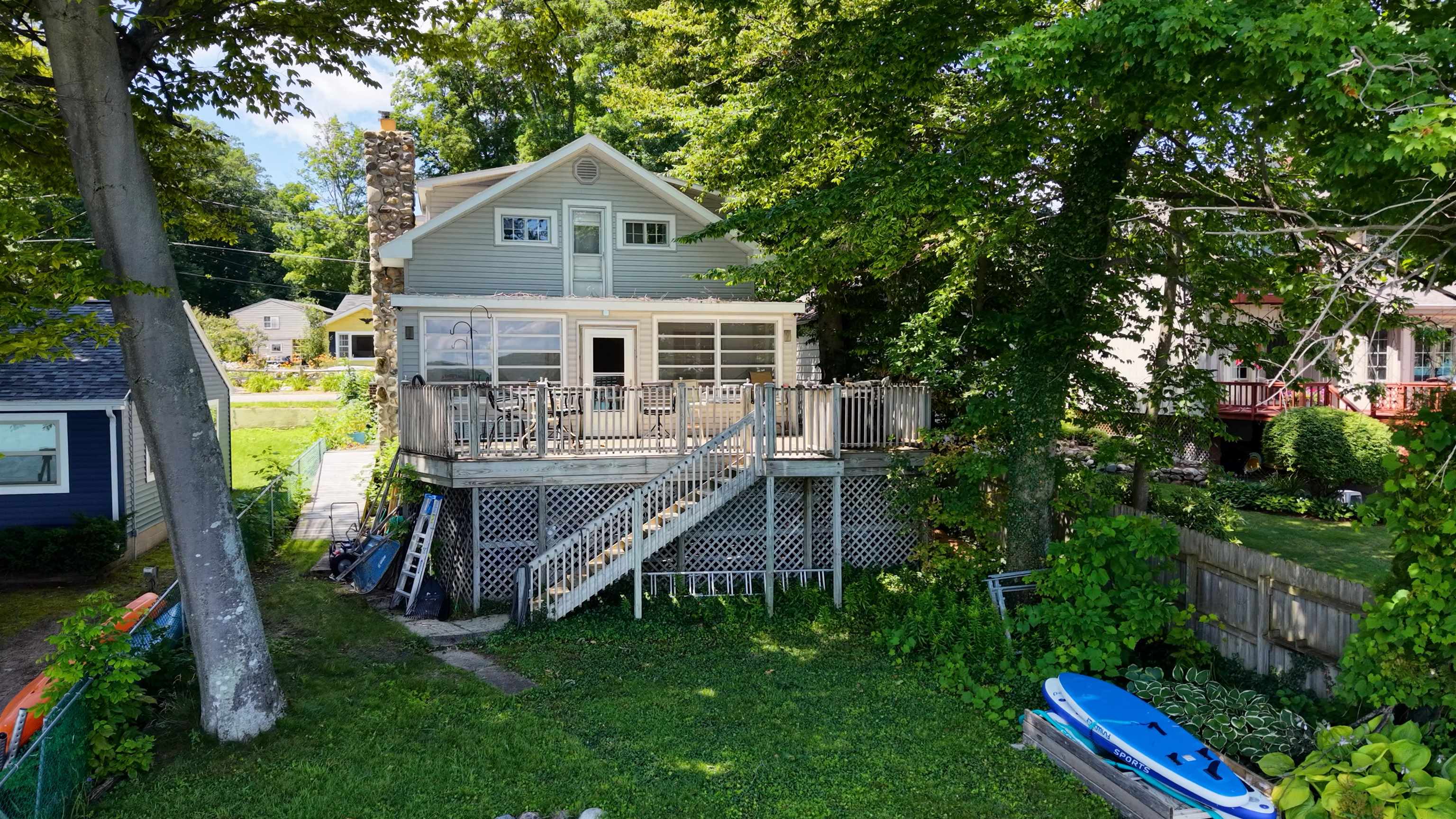 7489 Terrace Avenue — photo