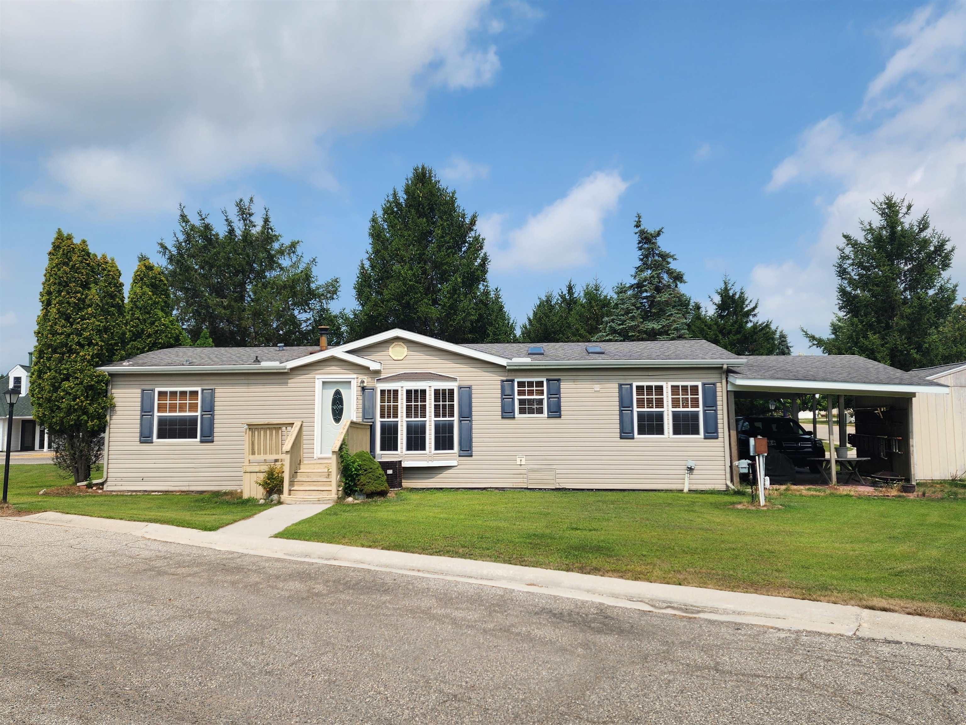 3362 Lassie Drive — photo