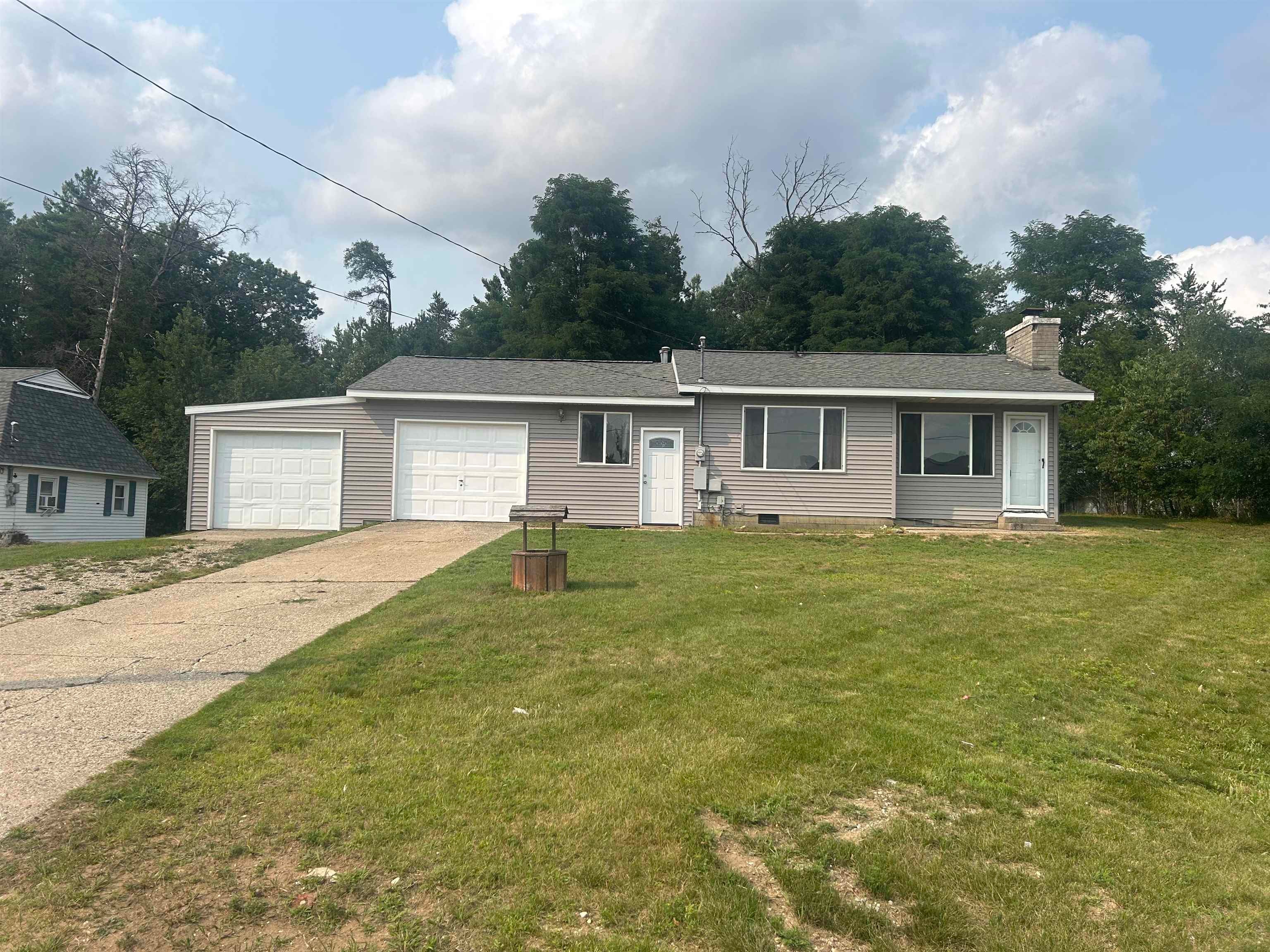 9969 W Carter Road — photo
