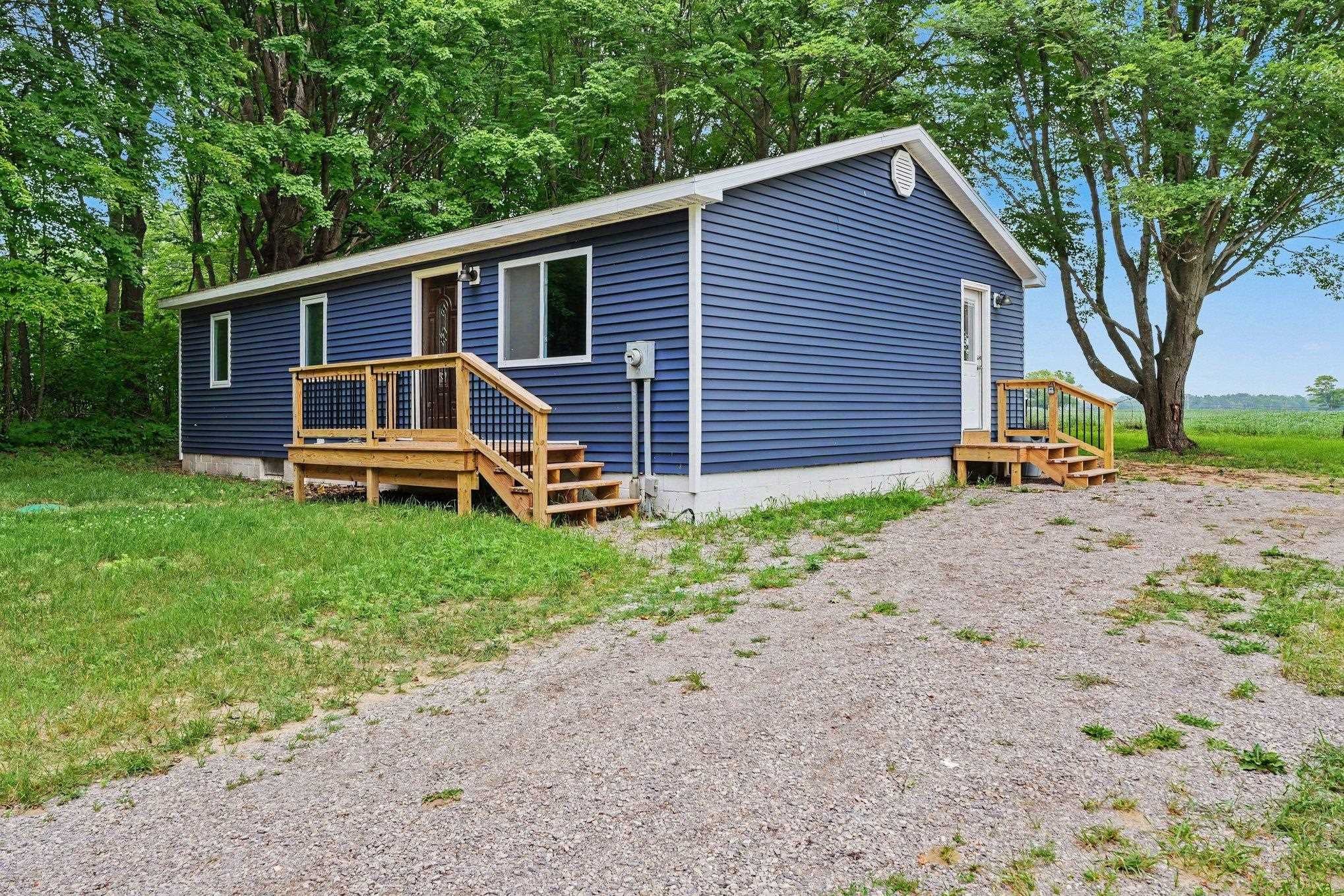 1051 Circle Drive — photo