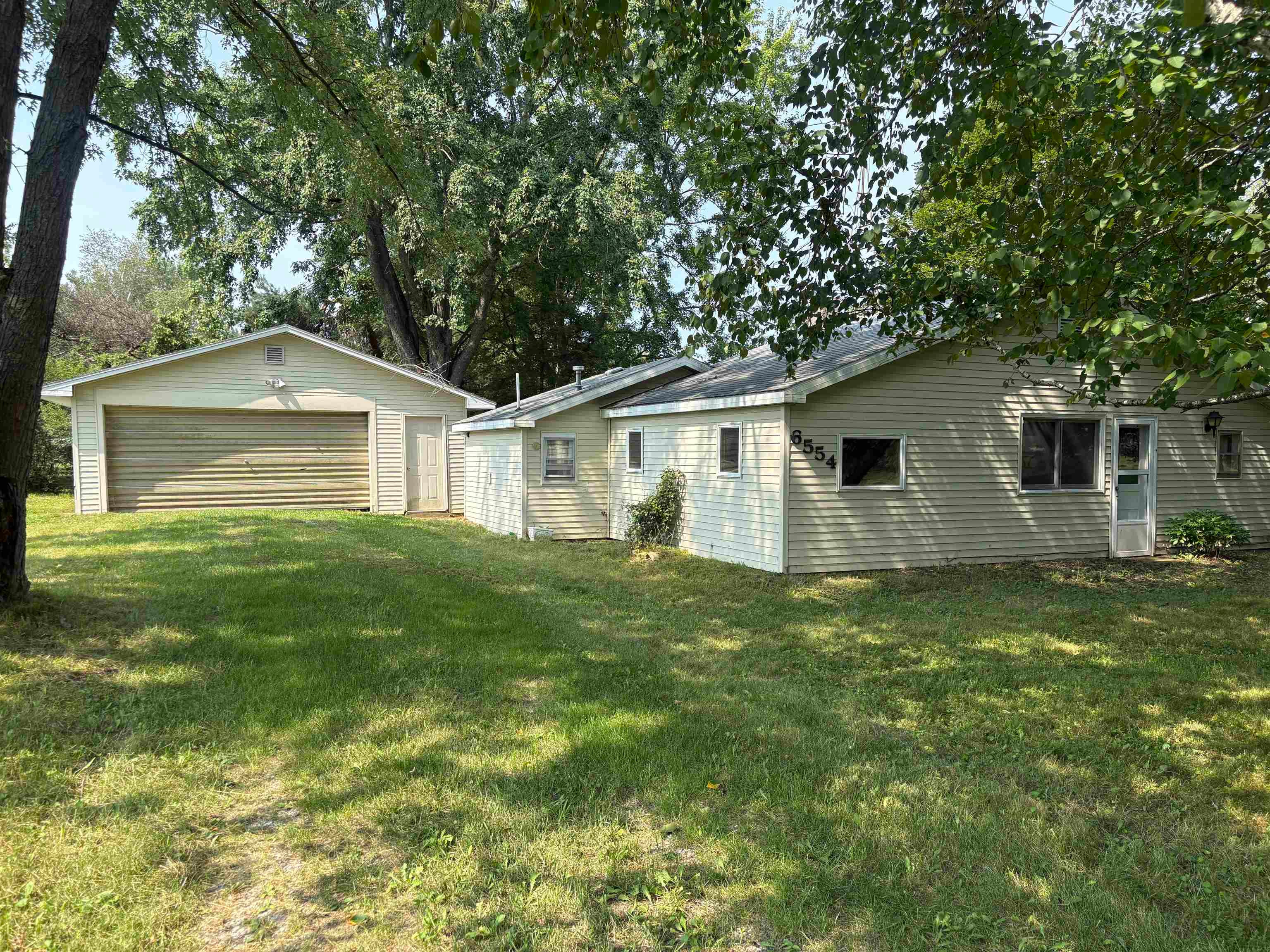 6554 Bear Lake Drive — photo