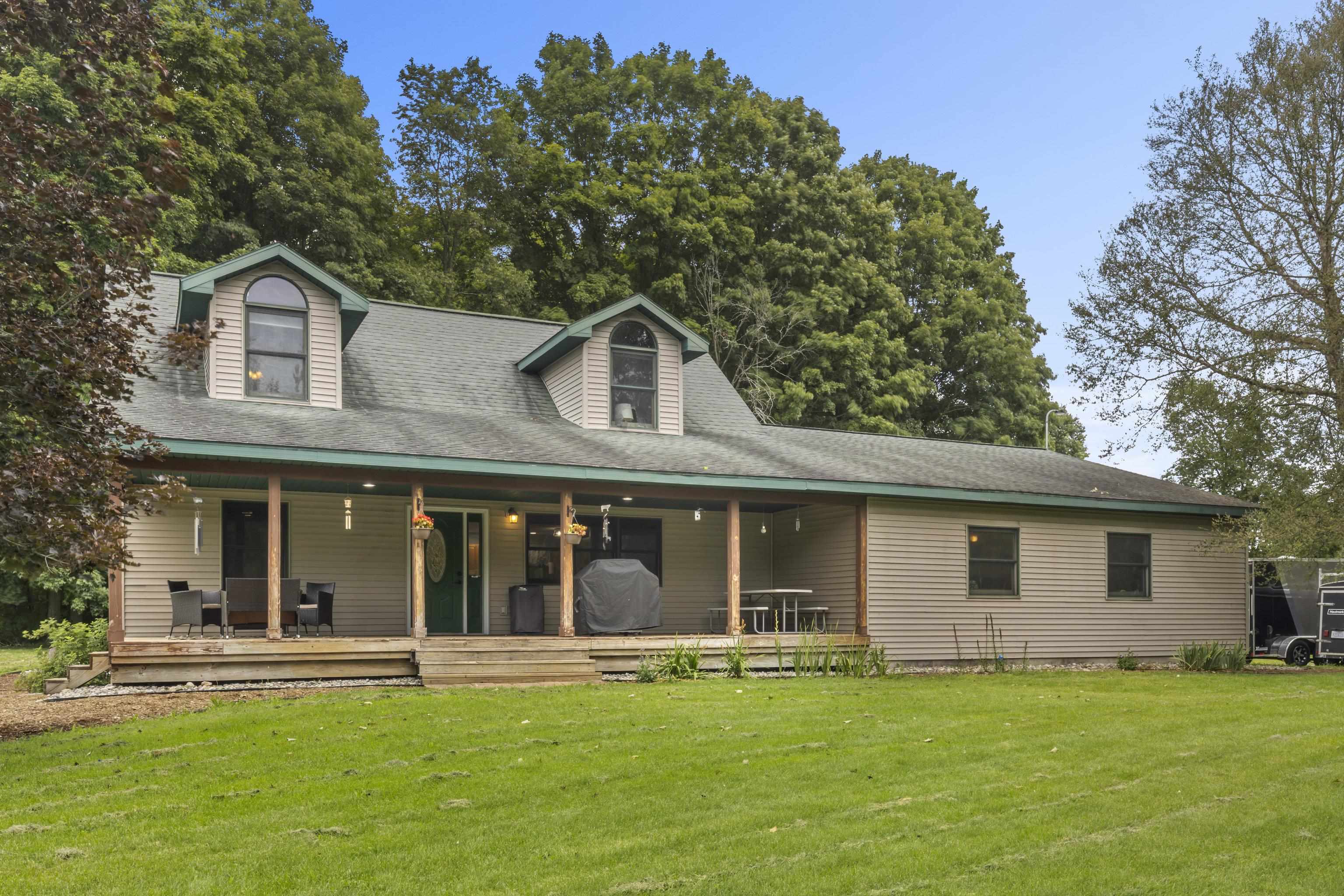 20680 Cinder, Interlochen, MI 49643 — photo 3