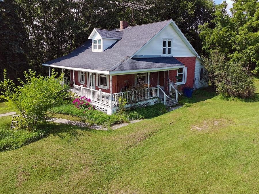 208 Garfield Street — photo