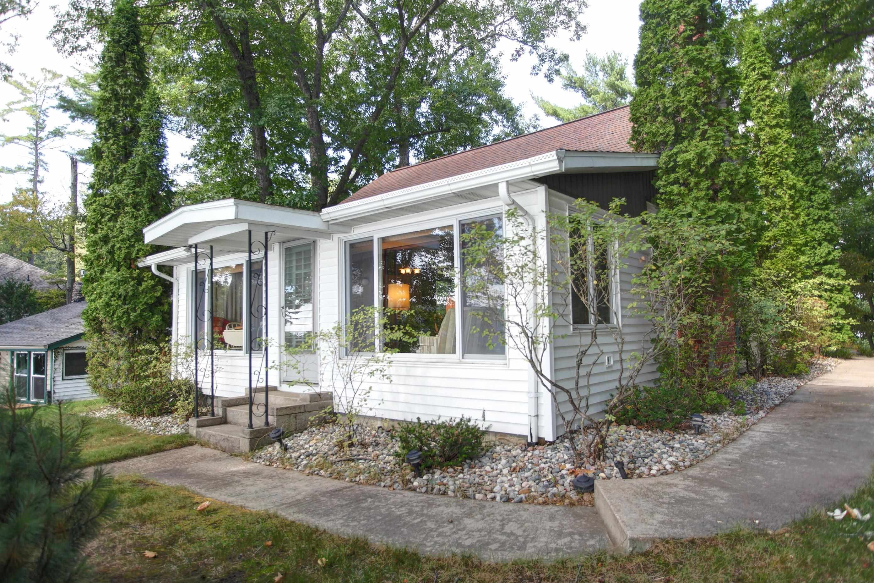 2624 Crescent Shores Drive — photo