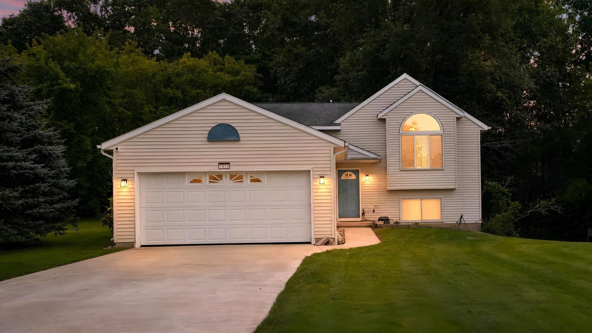 7015 Cedar Highlands Drive Lot: 7 — photo