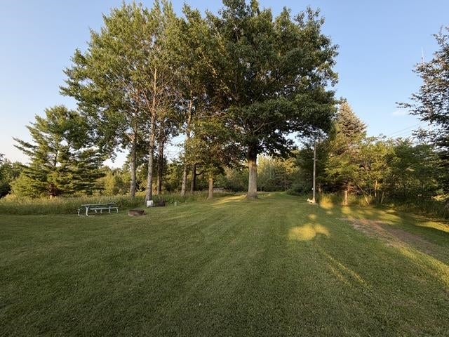 5886 M-65 — photo
