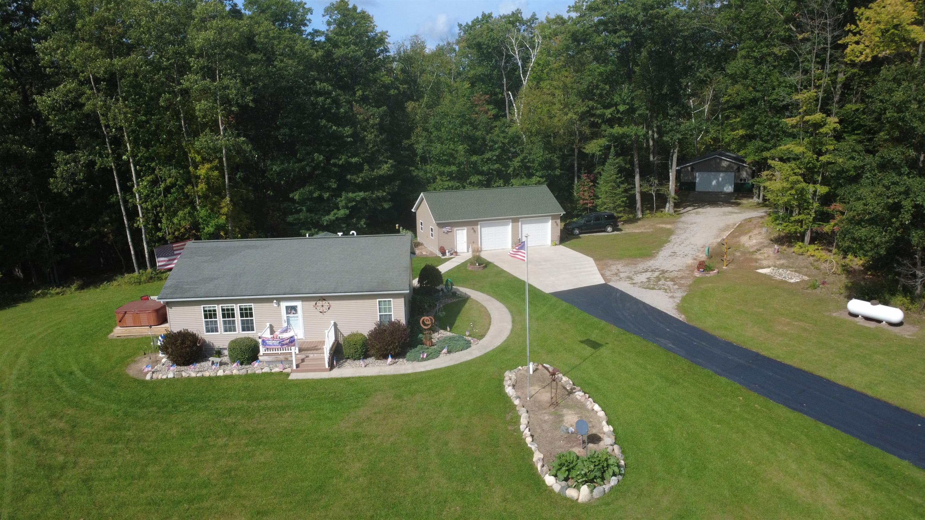 797 Kenyon Road Lot: M — photo