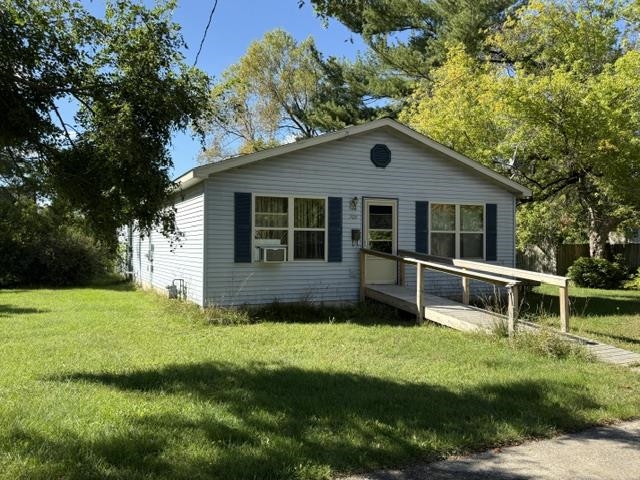 709 Linden Street — photo