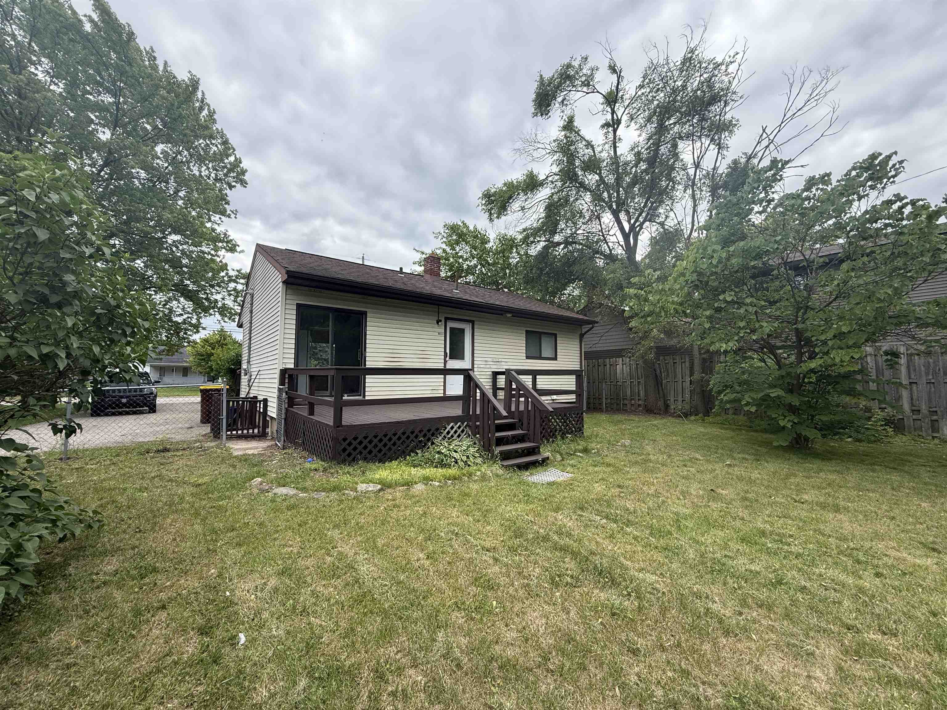 905 E High, Mount Pleasant, MI 48858 — photo 2