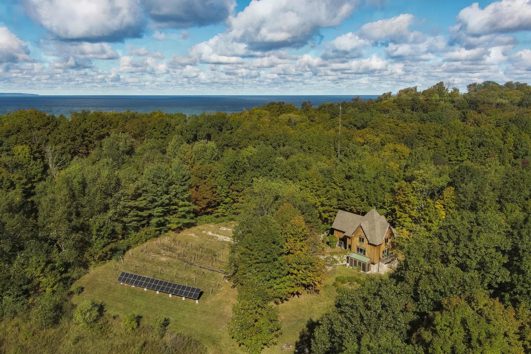 5150 Eagles Nest Lane — photo