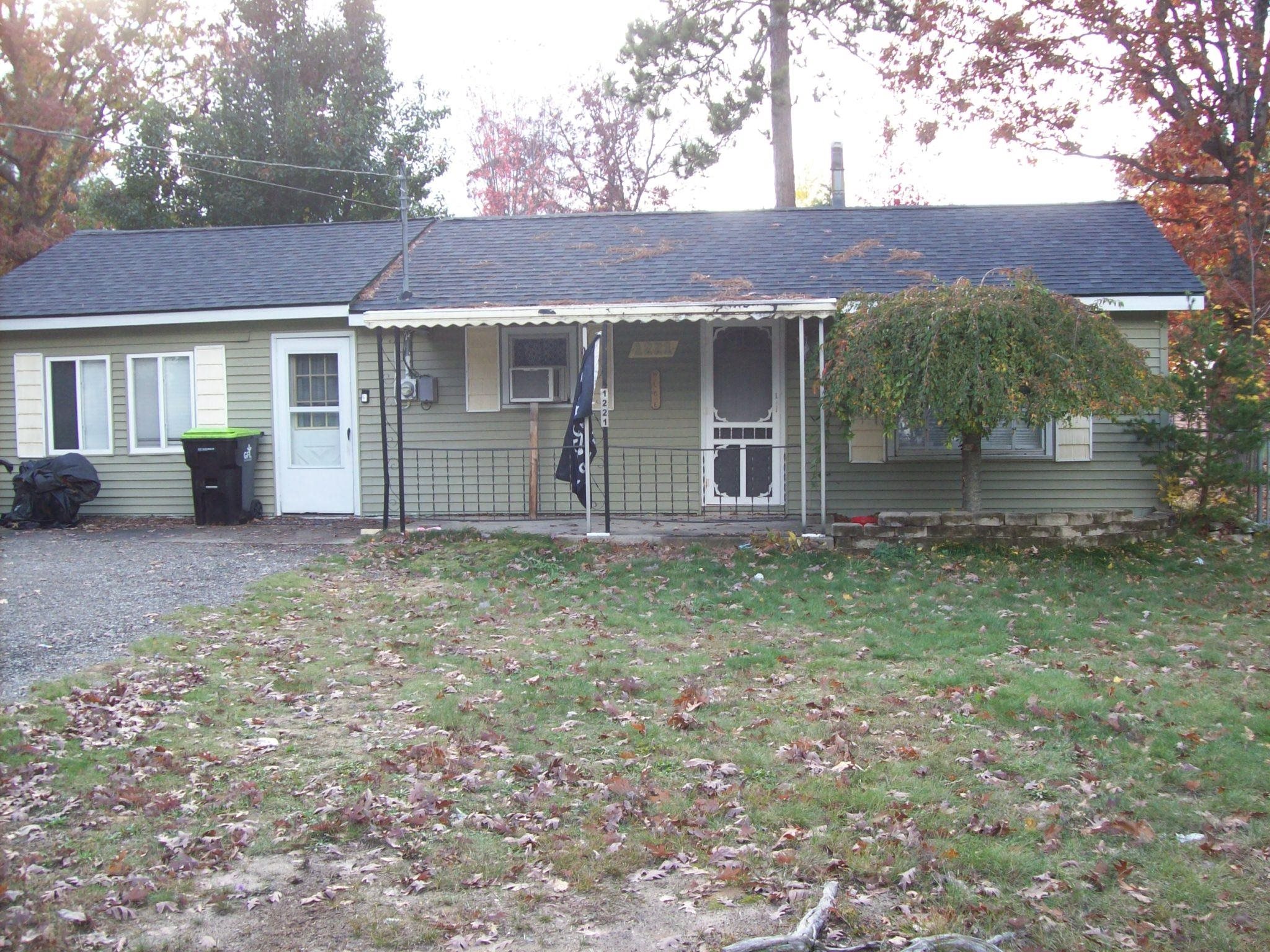 1221 Windywood Drive — photo