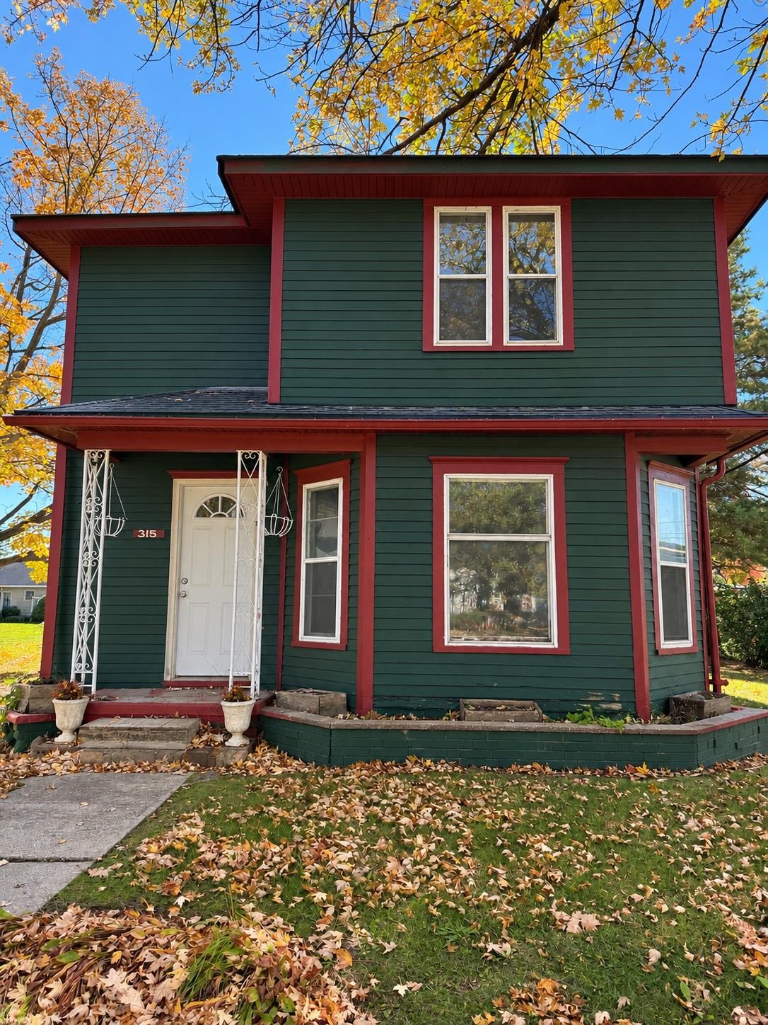 315 W Hall Street — photo