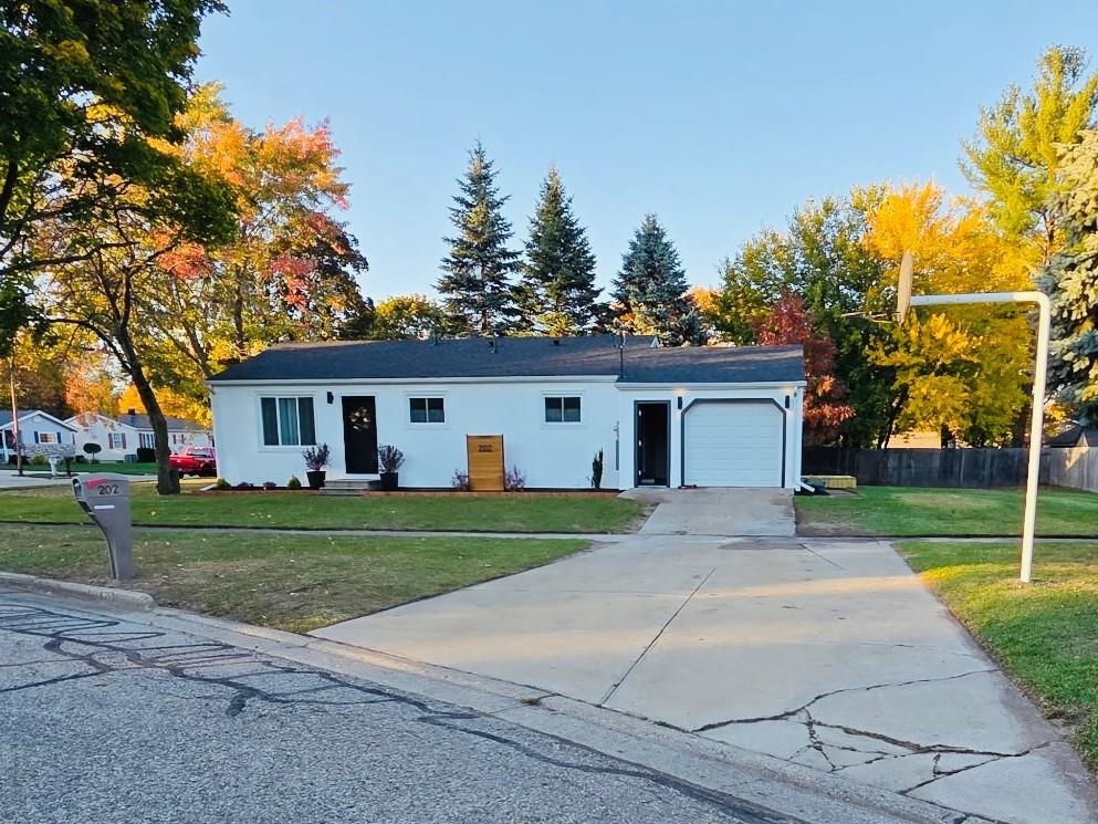 202 W Grand Lot: 29 — photo