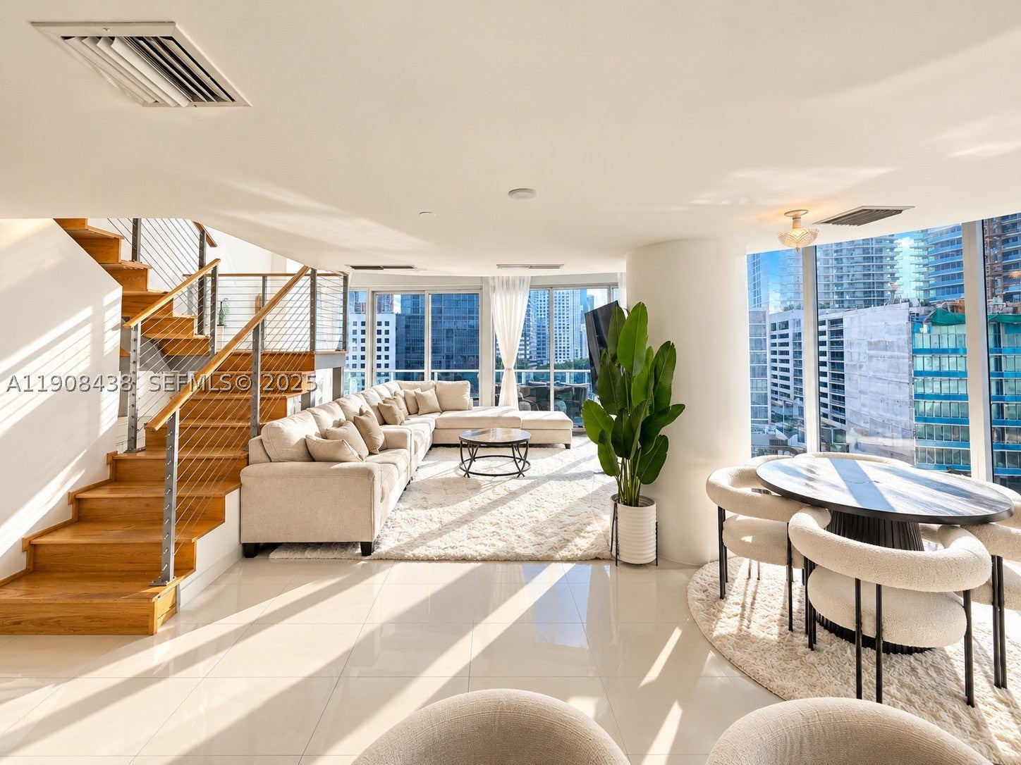200 Biscayne Boulevard Way 902 — photo
