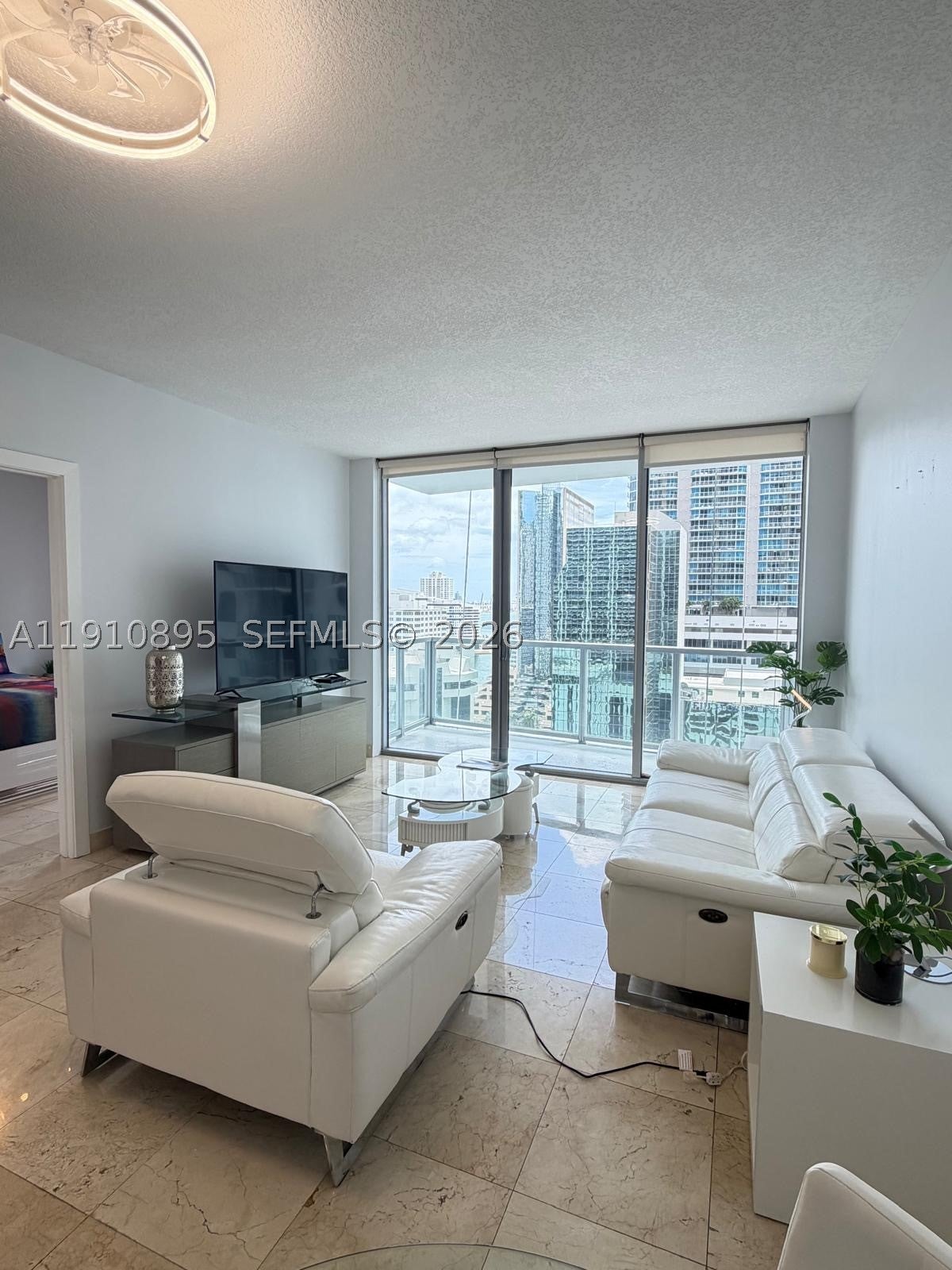 1050 Brickell Ave 1904 — photo