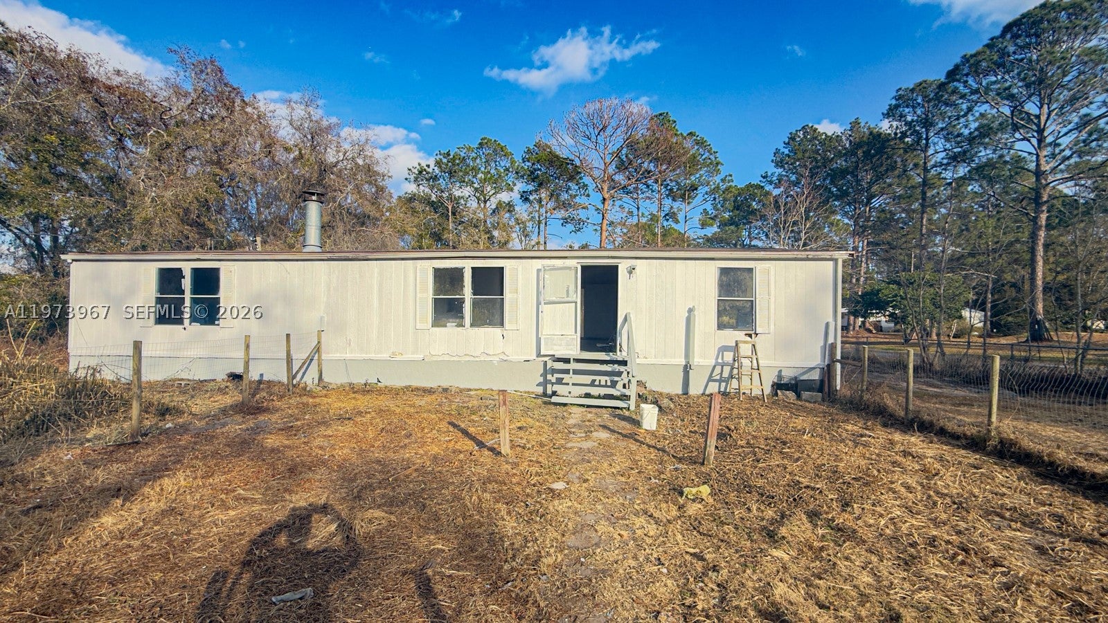 124 Cypress Dr — photo