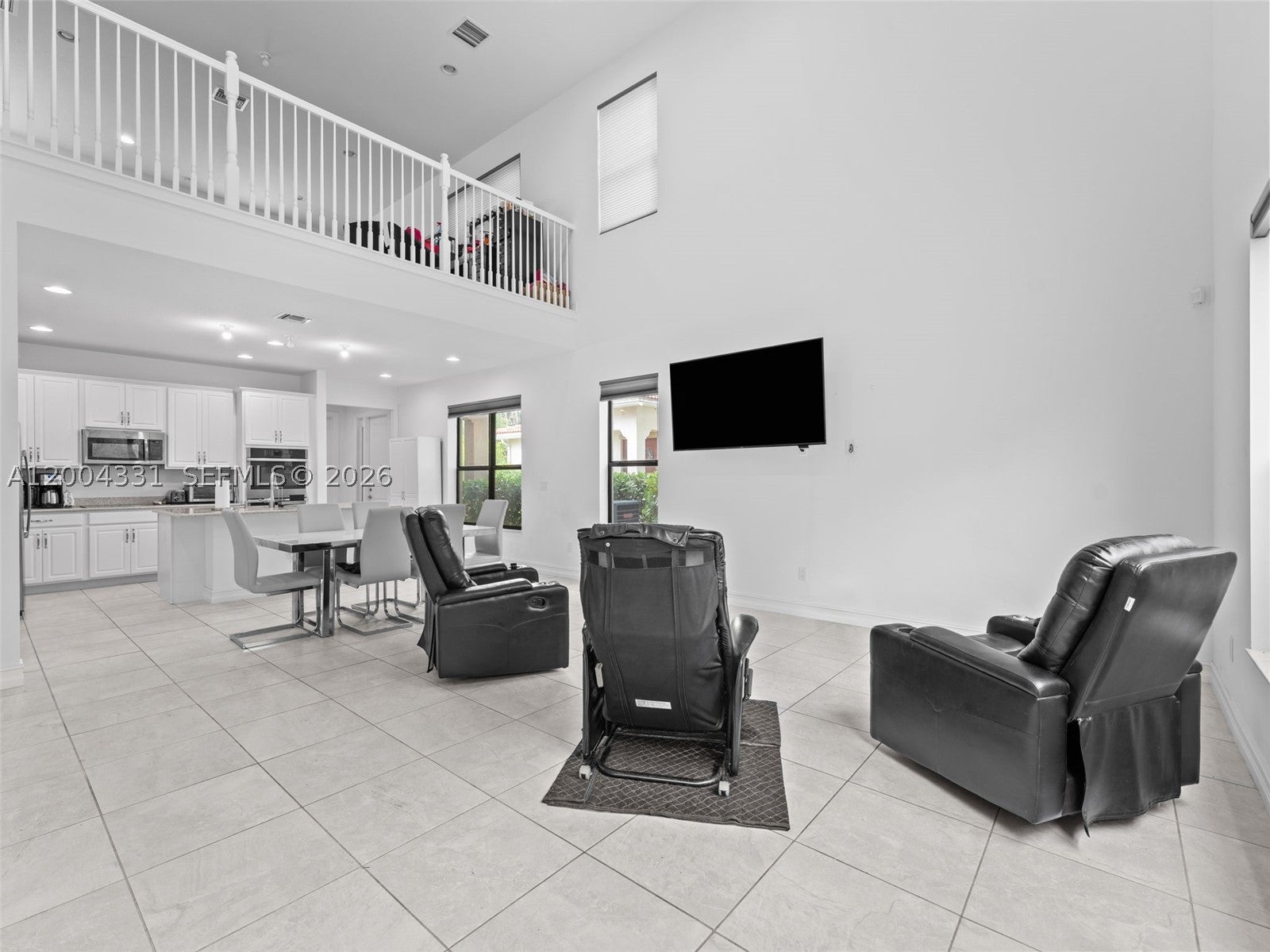 10105 NW Brickhill Dr — photo