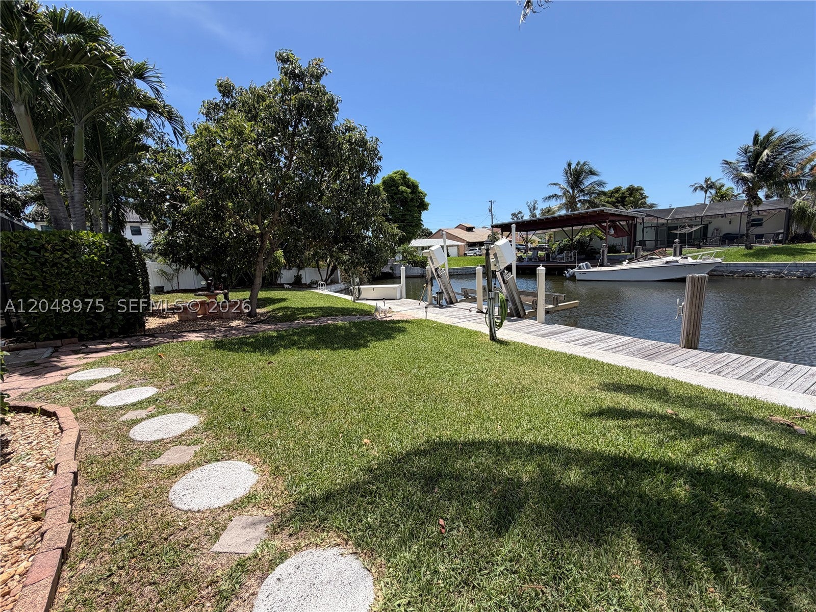 1401 Argonaut Isle — photo