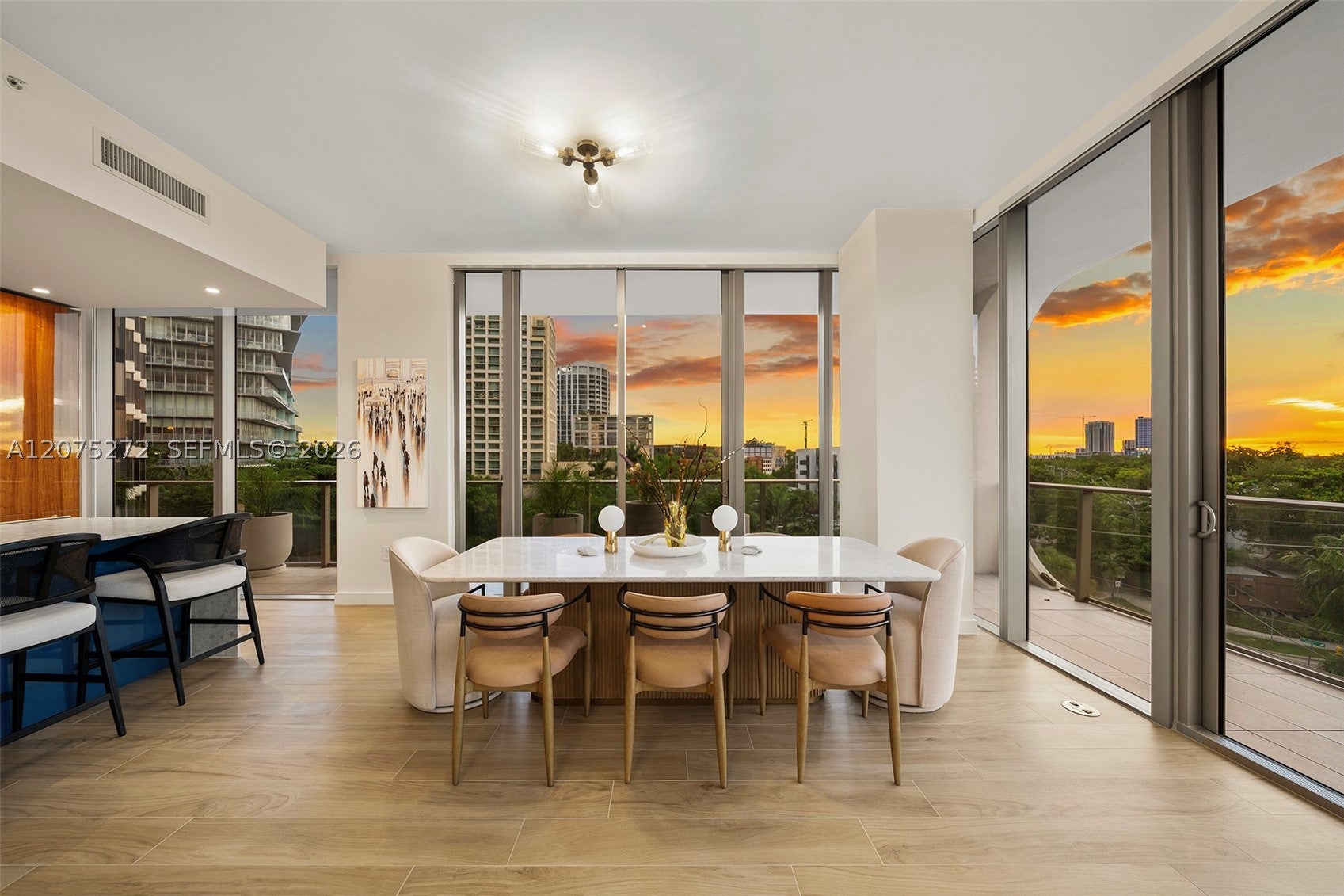 2678 Tigertail Ave 401 — photo