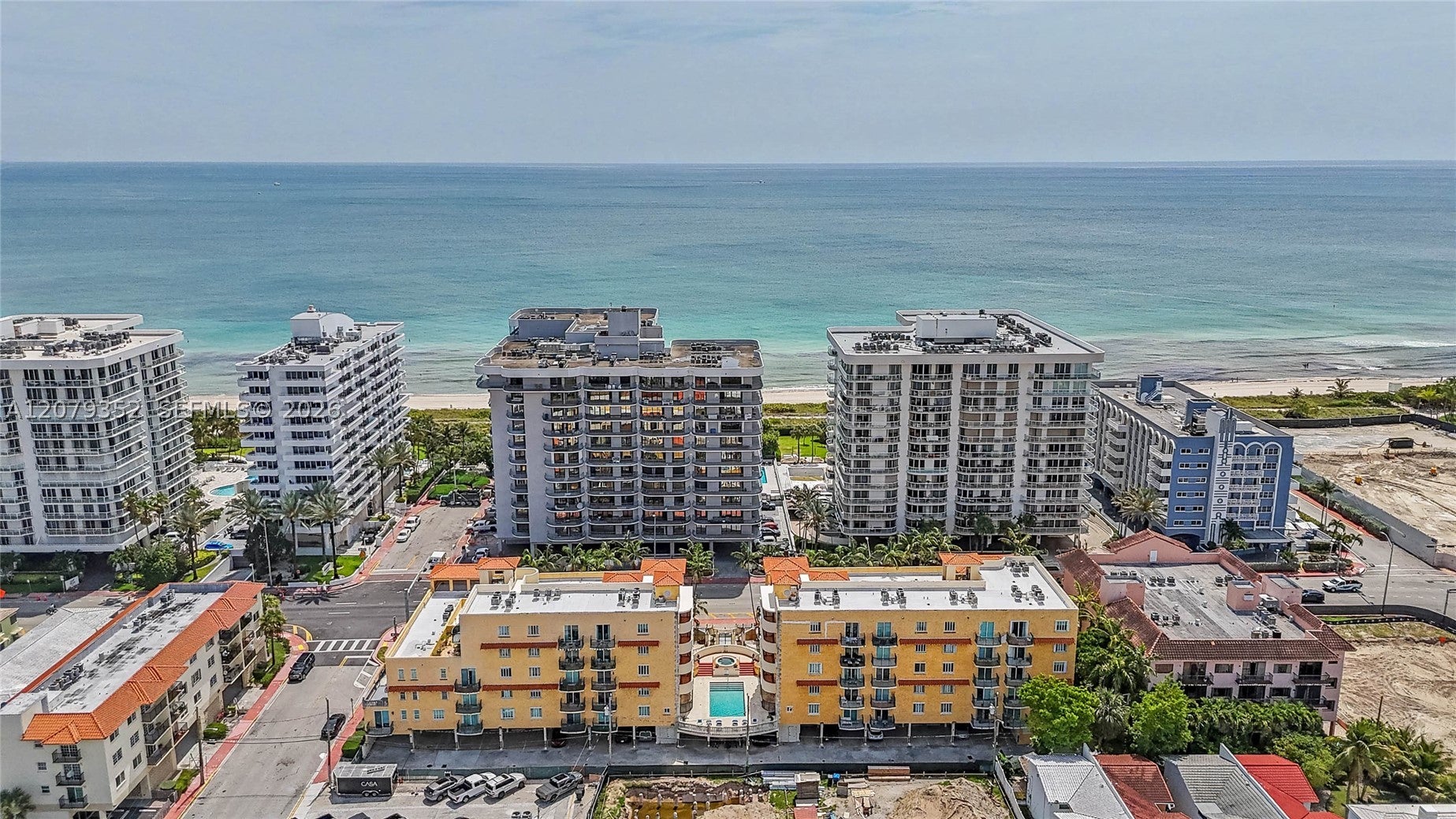 8888 Collins Ave 115 — photo