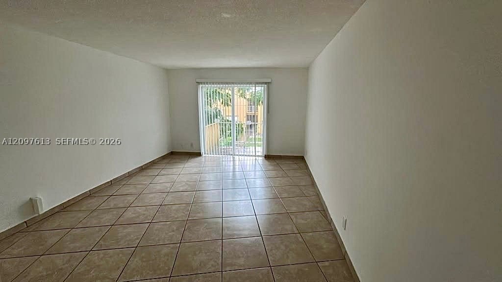 18111 NW 68th Ave H205 — photo