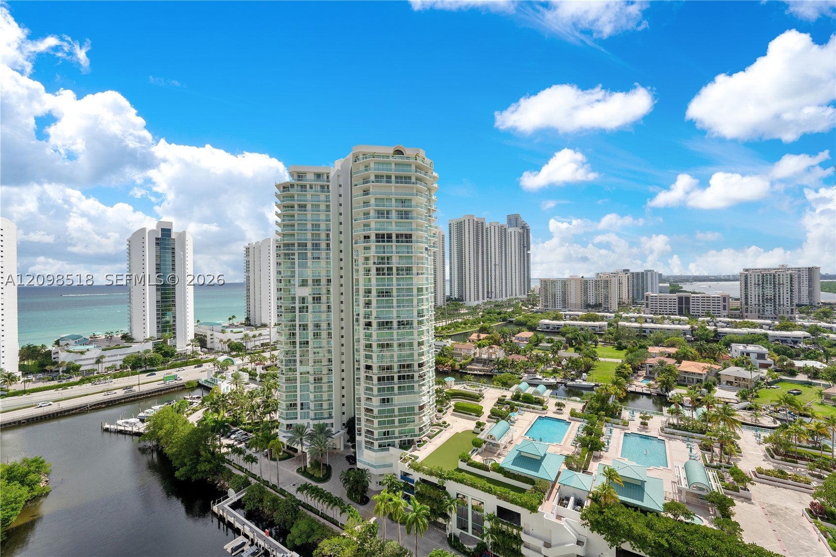 250 Sunny Isles Blvd 3-Ph5 — photo