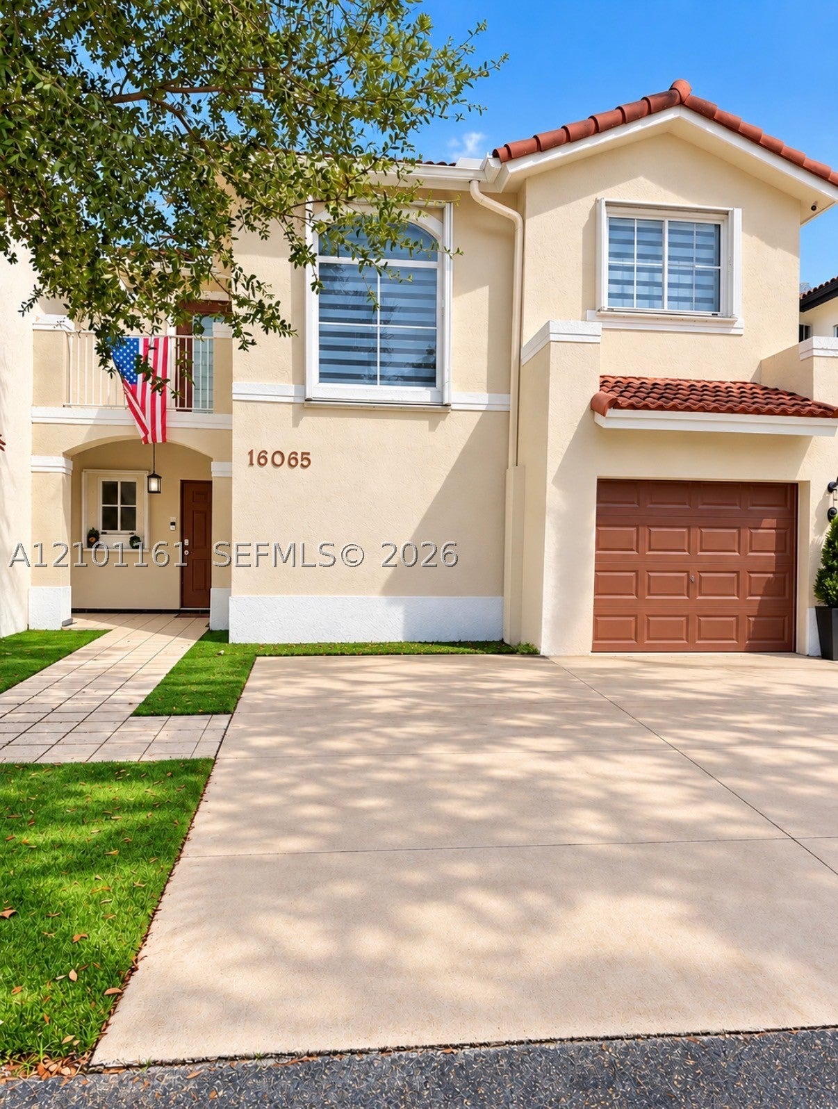 16065 SW 86th Ln — photo