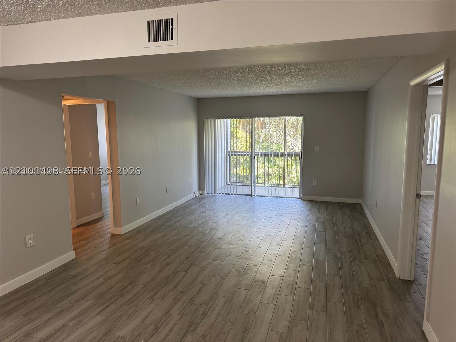 721 N Pine Island Rd 201 — photo