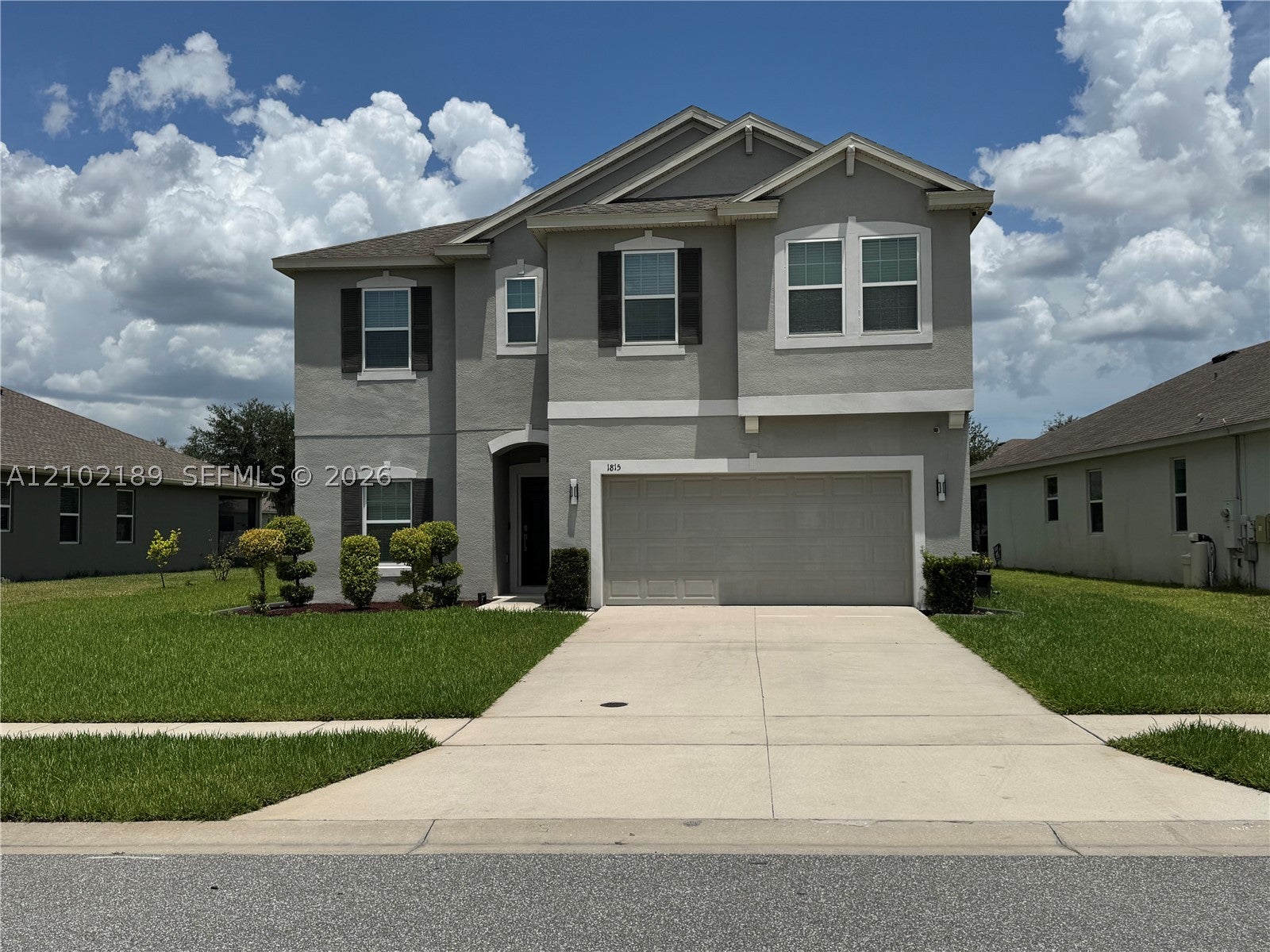 1815 Castleton Dr — photo