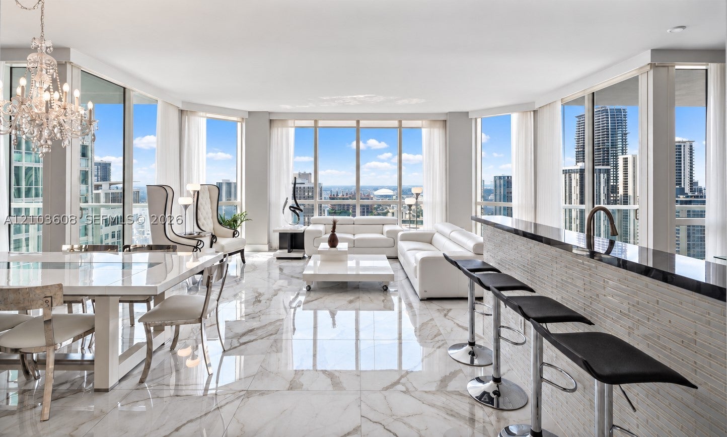 244 Biscayne Blvd 4308 — photo