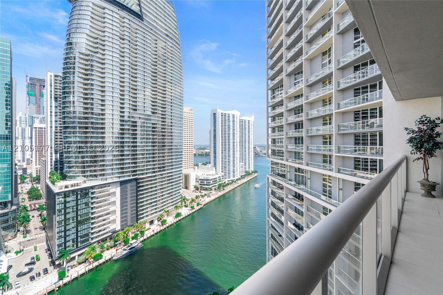 475 Brickell Ave 2414 — photo
