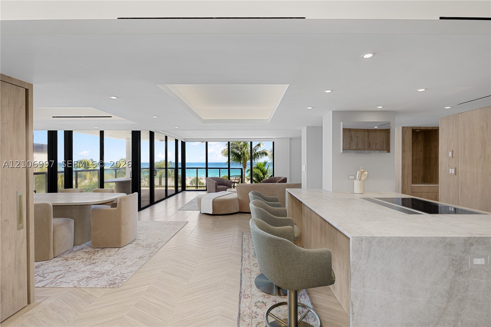 5845 Collins Ave 405/406 — photo
