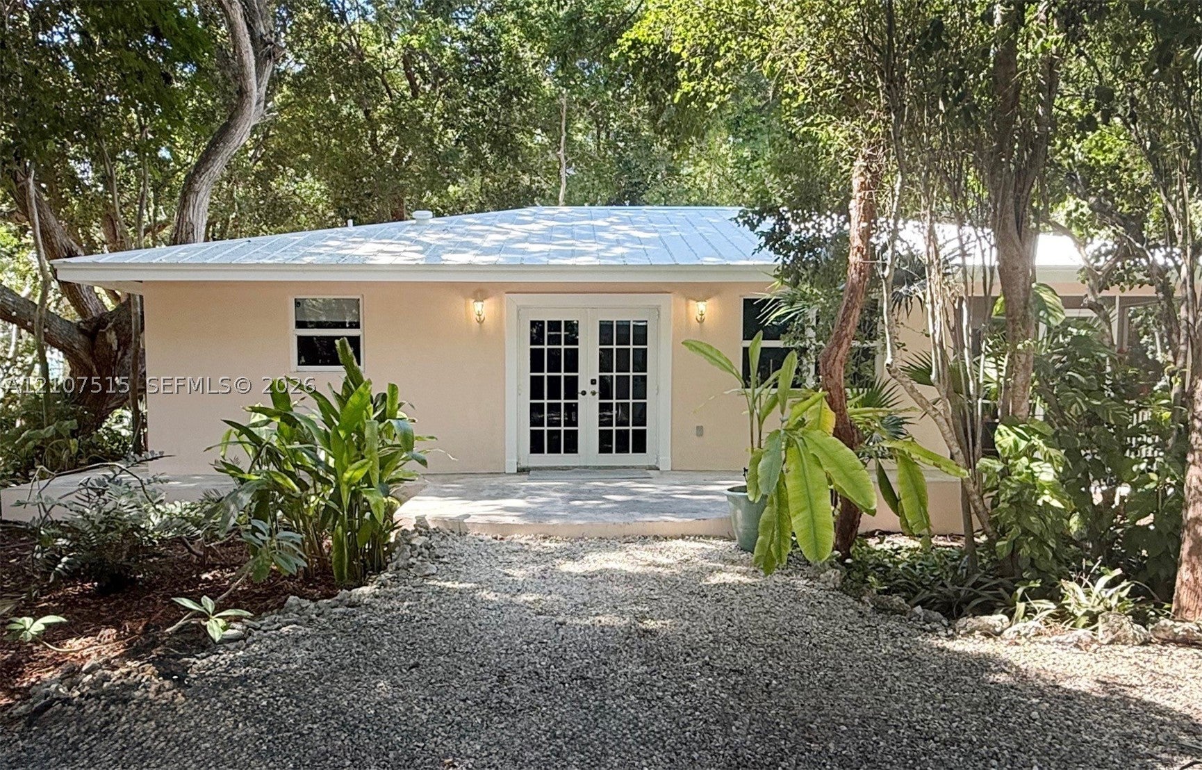 111 Ocean Bay Dr — photo