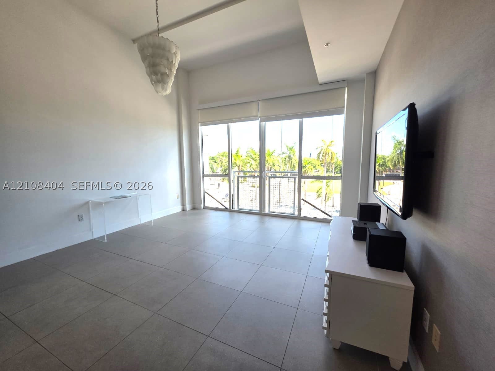 244 Biscayne Blvd 337 — photo
