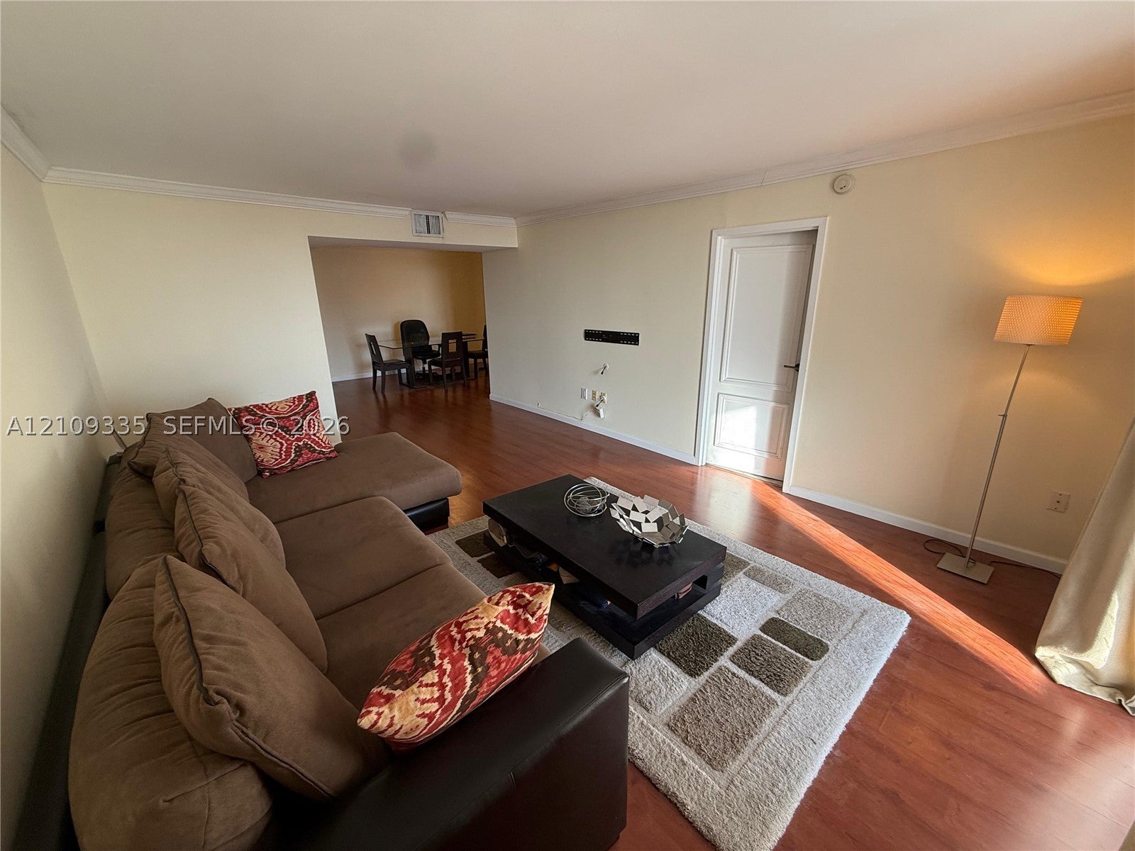 2333 Brickell Ave 2614 — photo