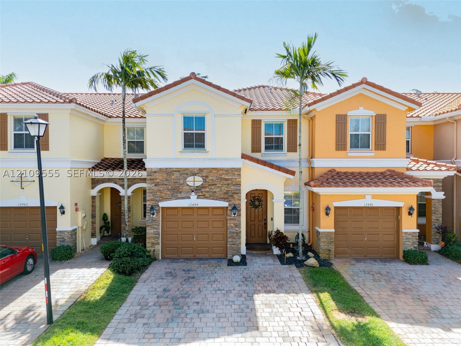 12444 Emerald Creek Ct — photo