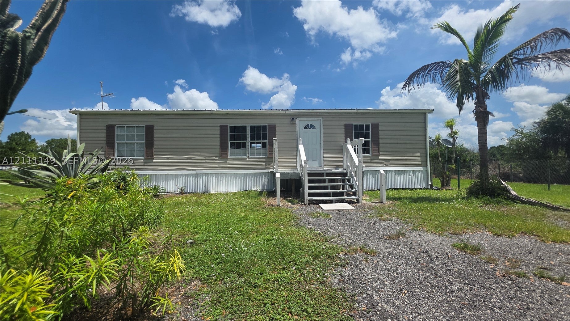 451 Bald Cypress Ave — photo