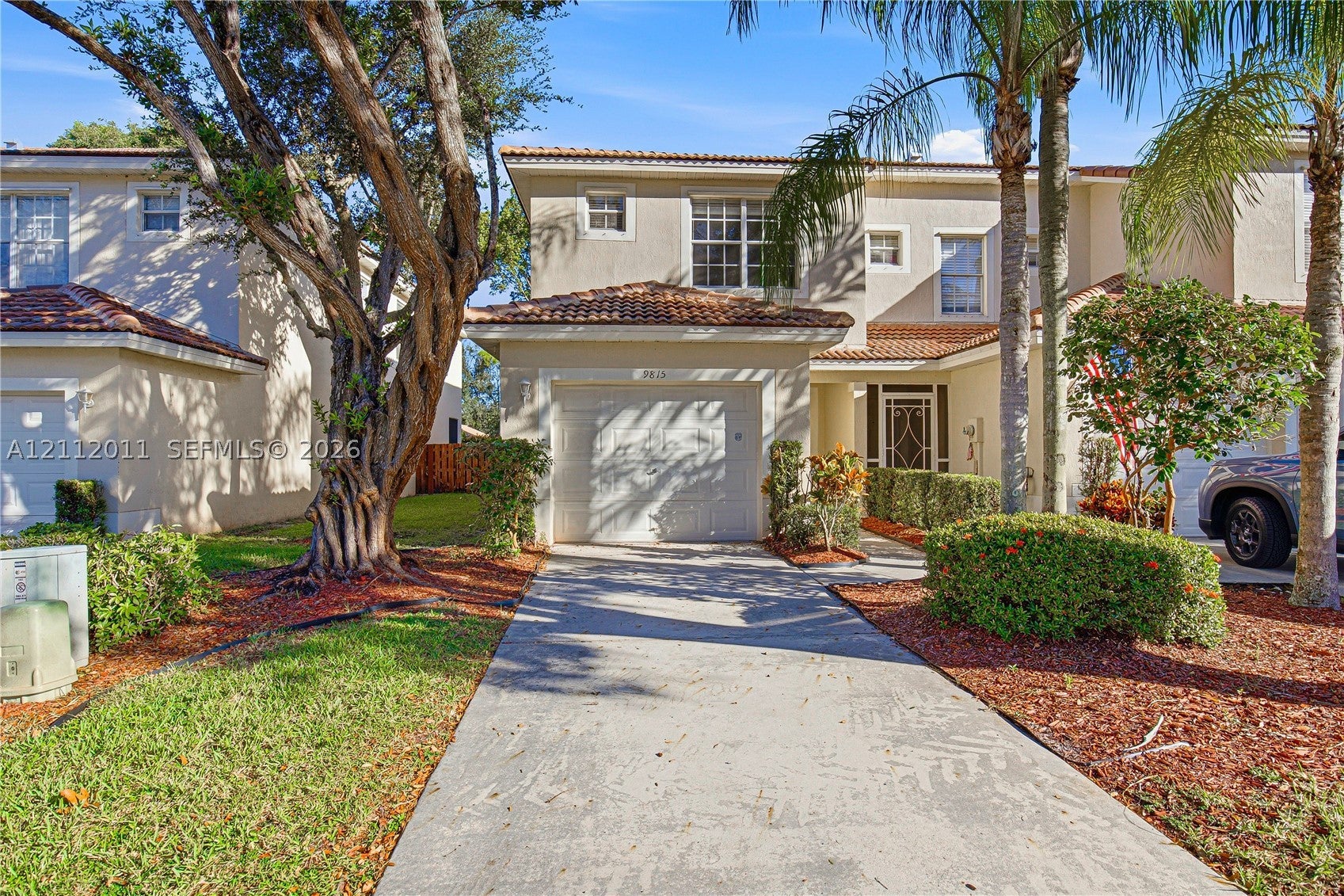 9815 Porta Leona Ln — photo