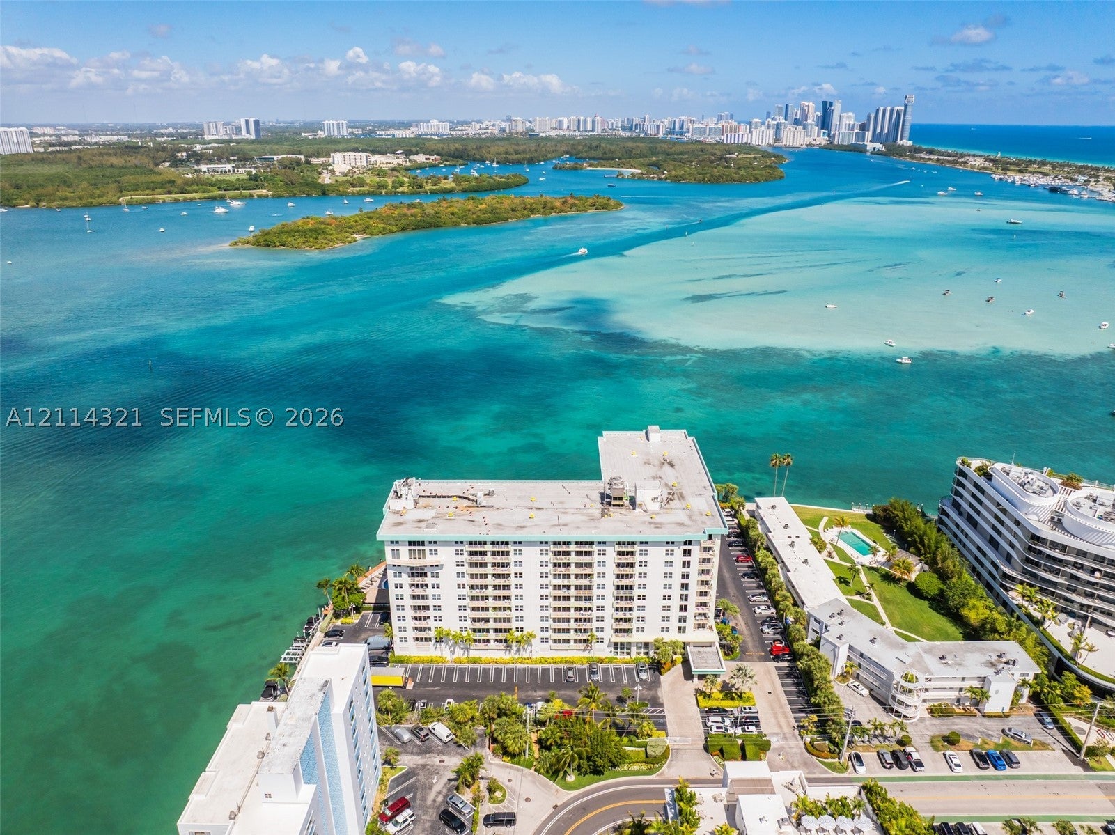 10350 W Bay Harbor Dr 9C — photo