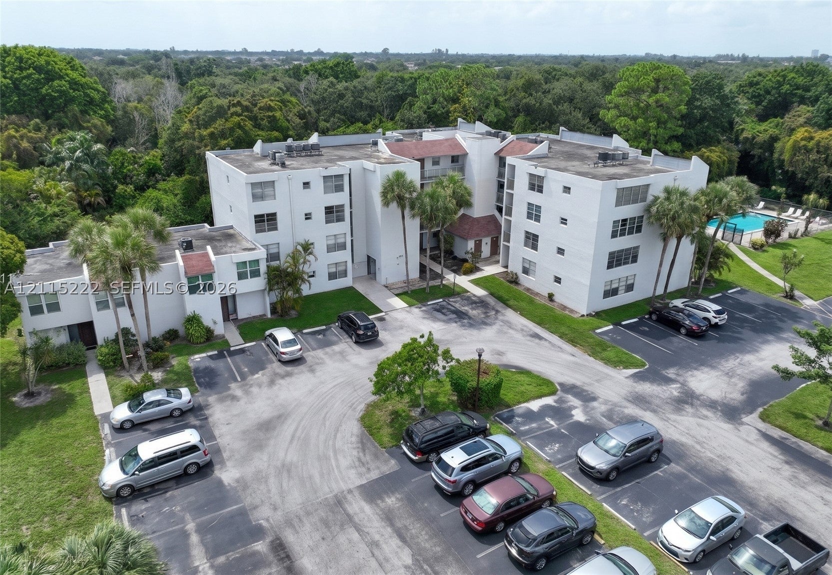 9450 Live Oak Pl 303 — photo