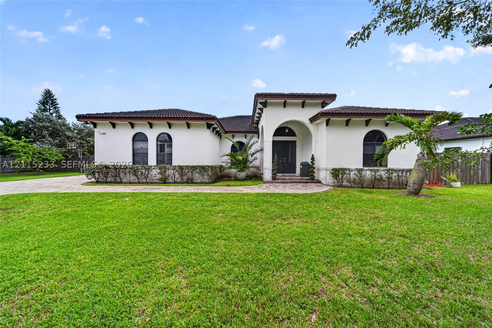 21031 SW 130th Ct — photo