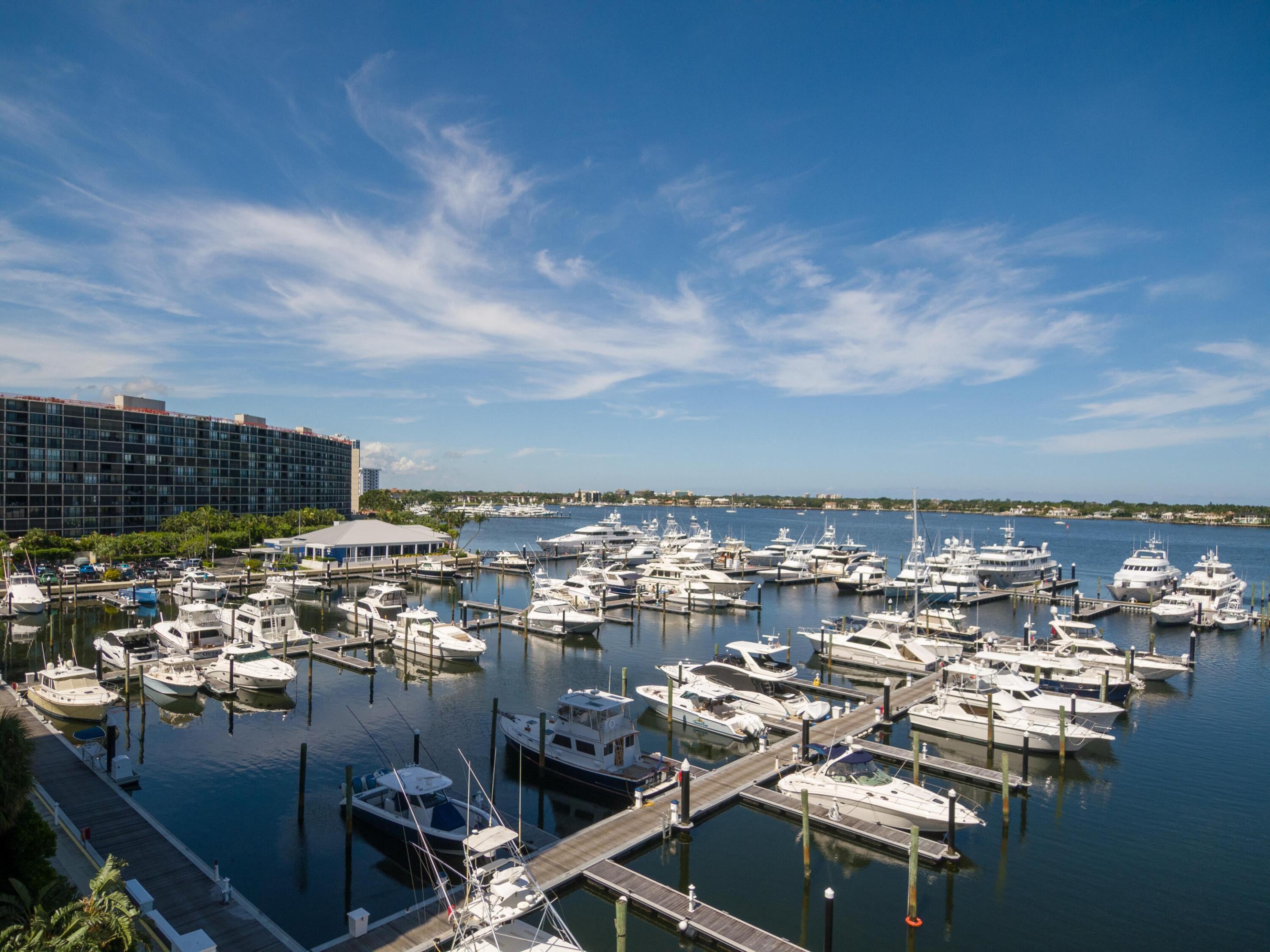 108 Lakeshore Drive 1041 — photo
