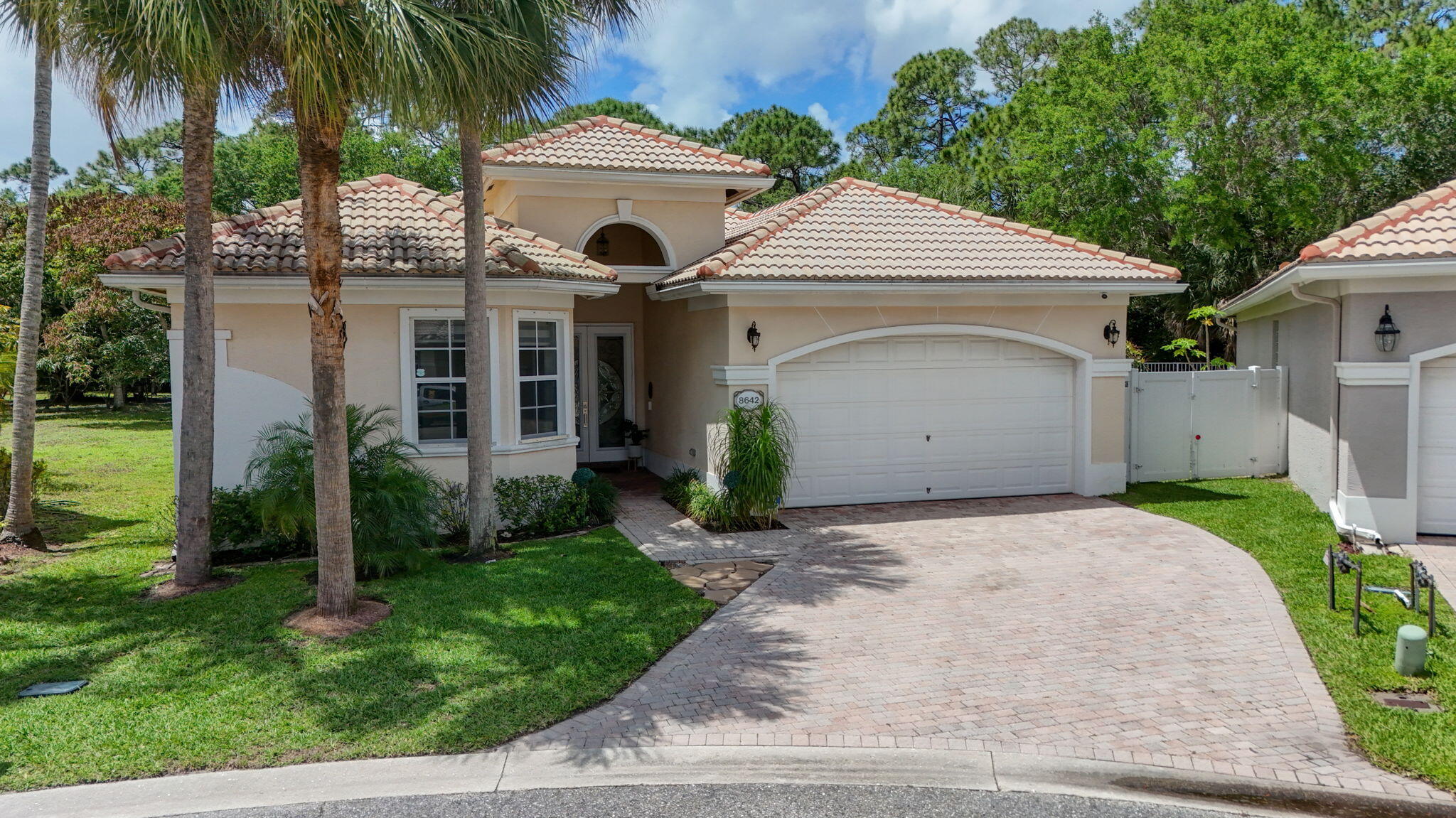 8642 Plum Cay — photo