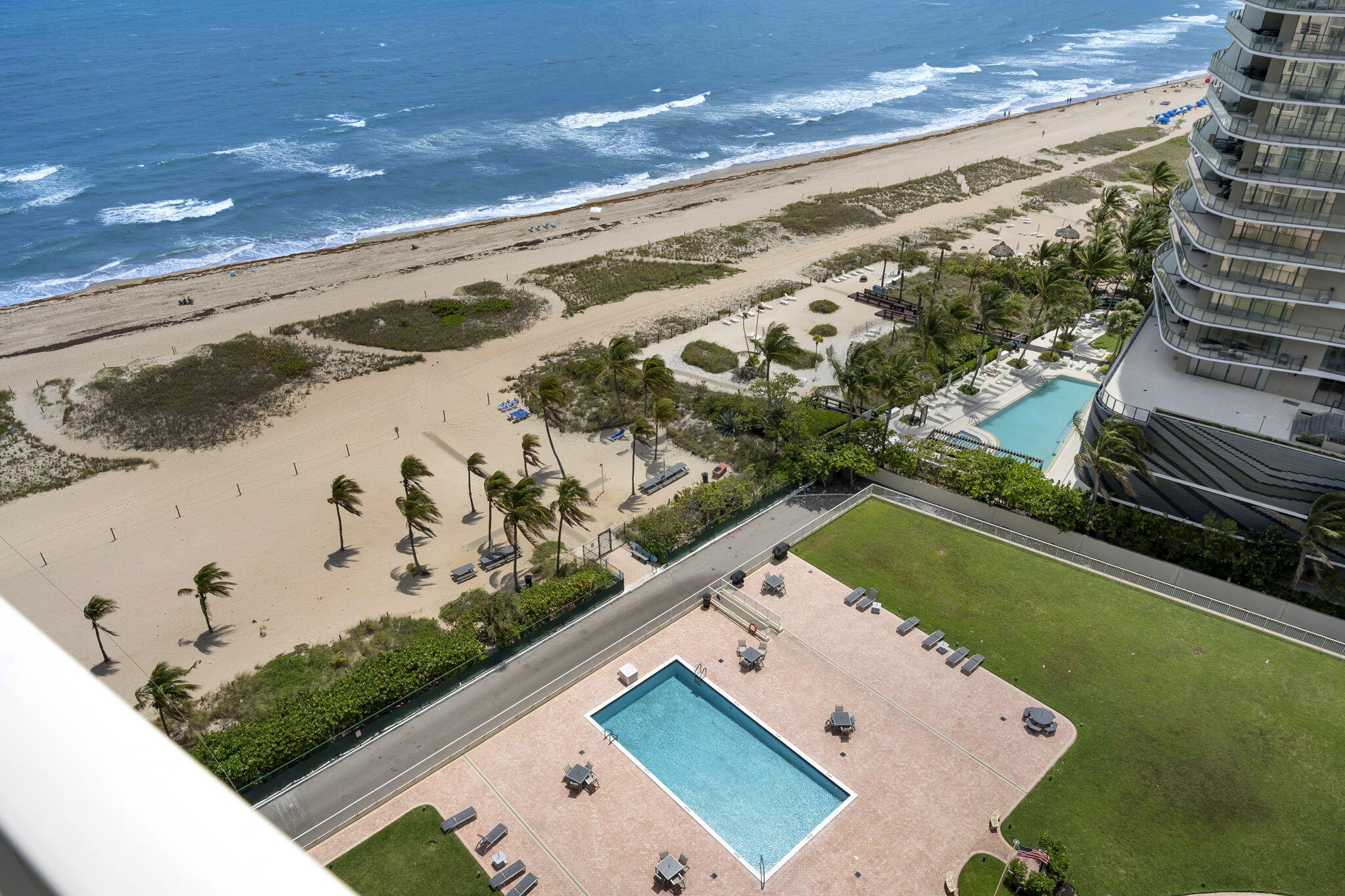 750 N Ocean Boulevard Apt 1904 — photo