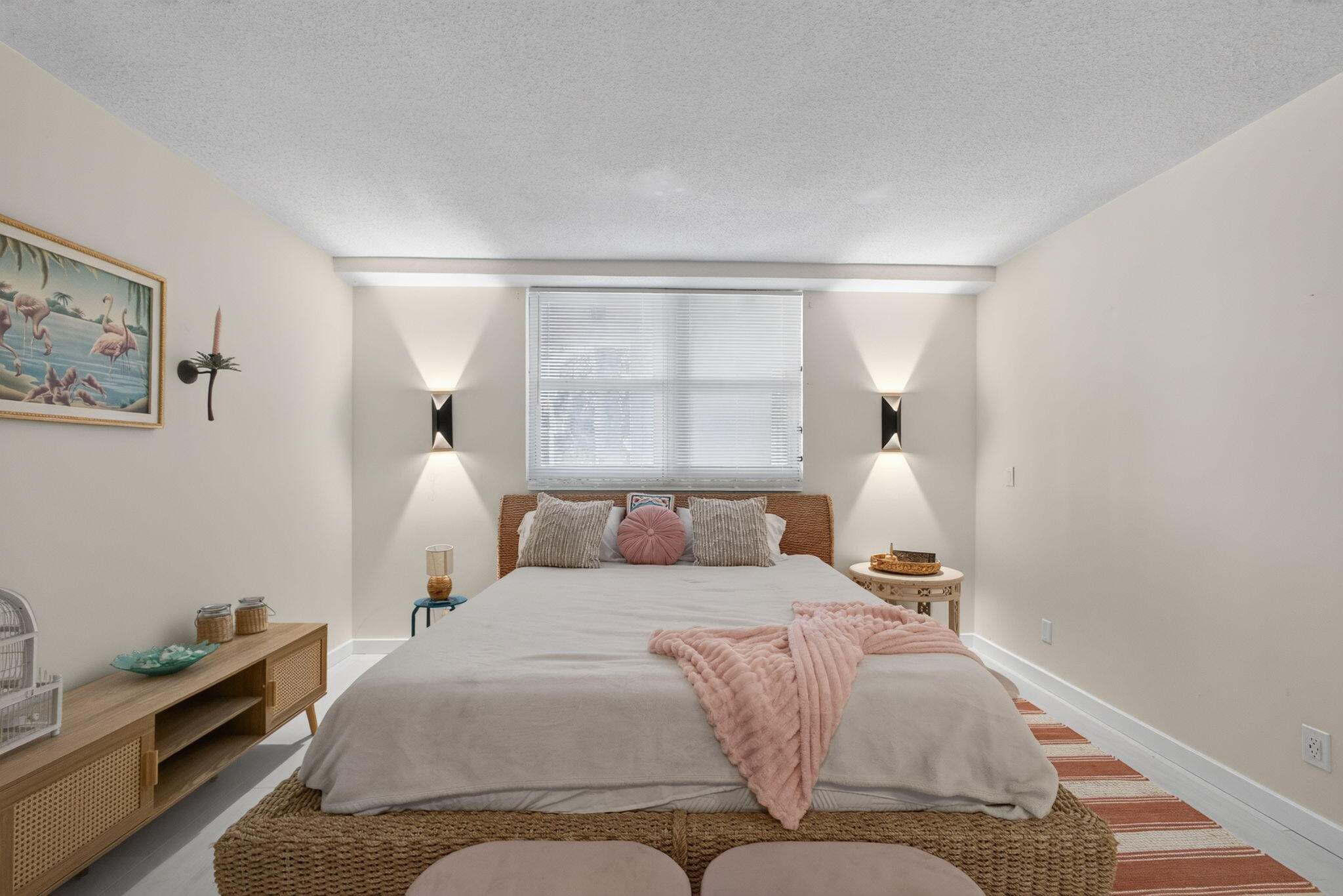 100 Paradise Harbour Boulevard 307 — photo